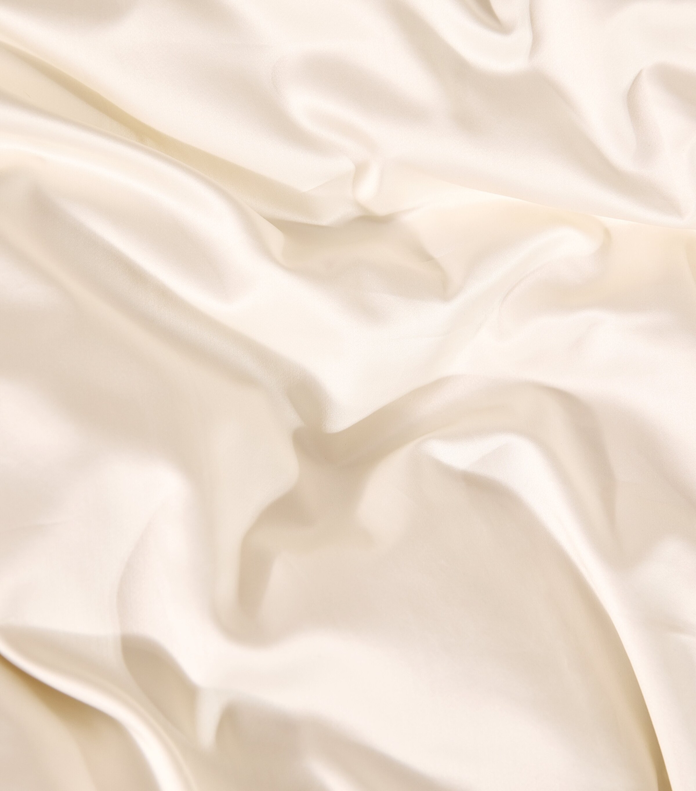 Harrods of London Richmond Emperor Fitted Sheet (215cm x 215cm) Ivory Image 5