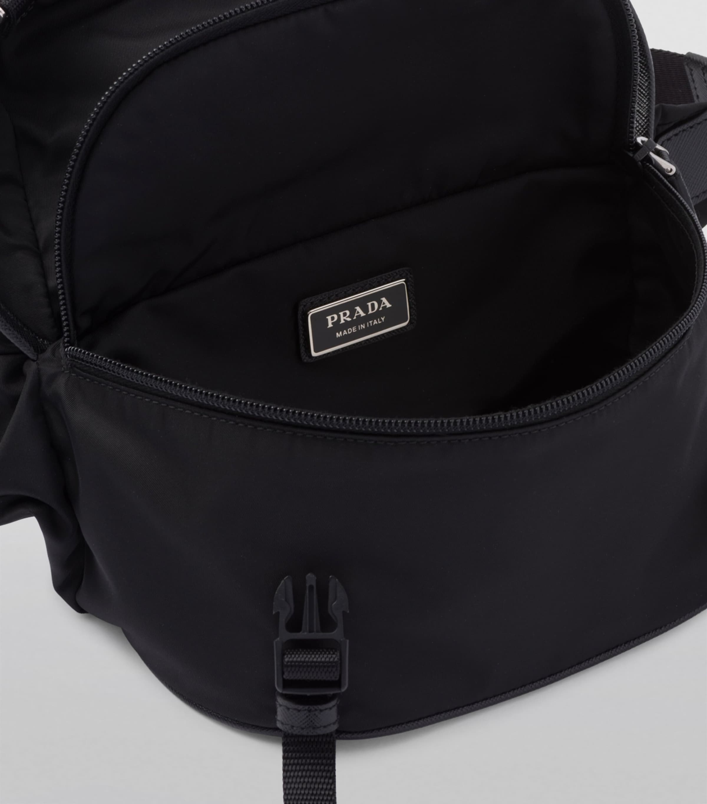 Re-Nylon Shoulder Bag F0002 Image 3