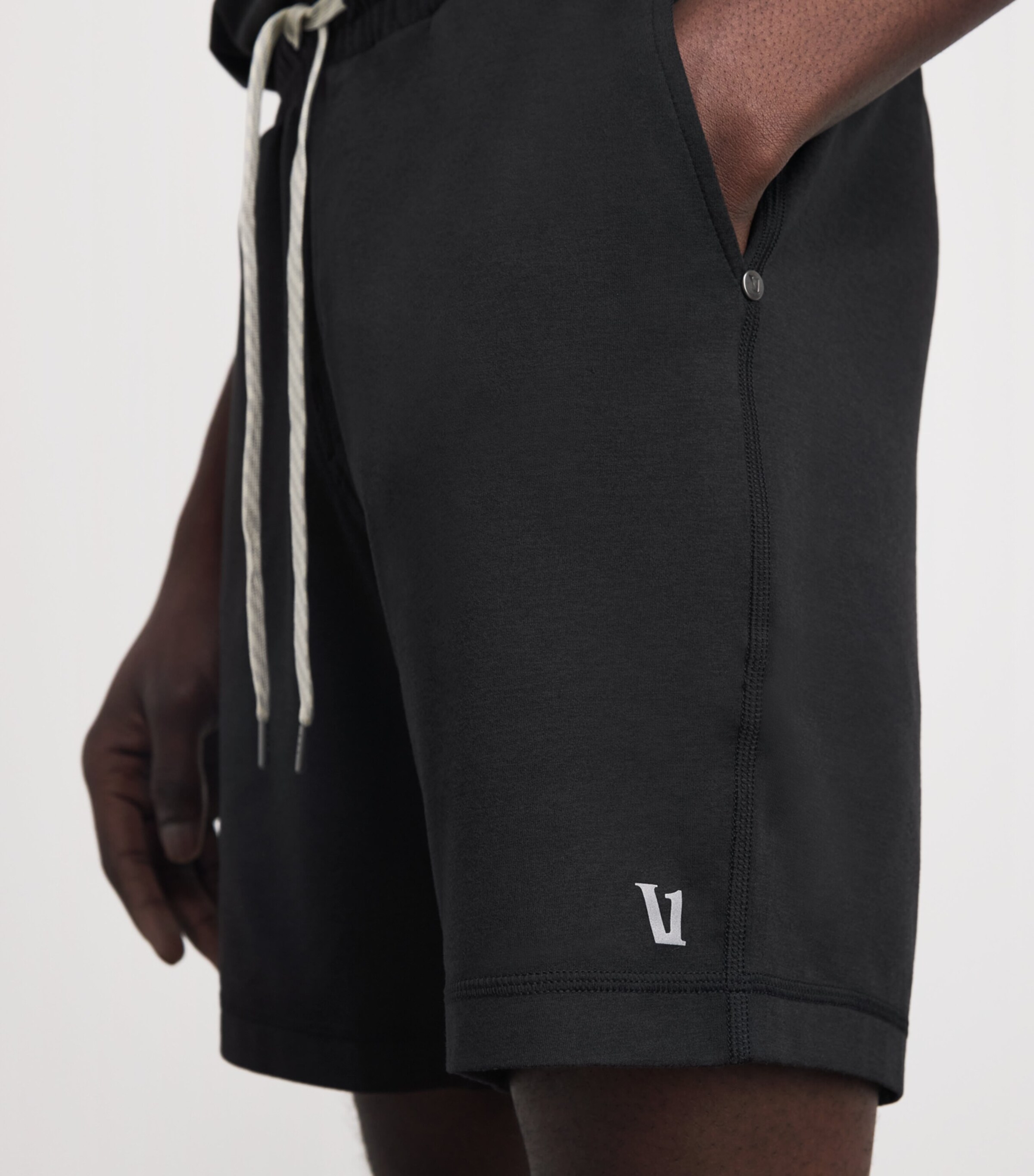 VUORI Mens Ponto Performance Sweat Shorts Hbk/black Heather Image 3