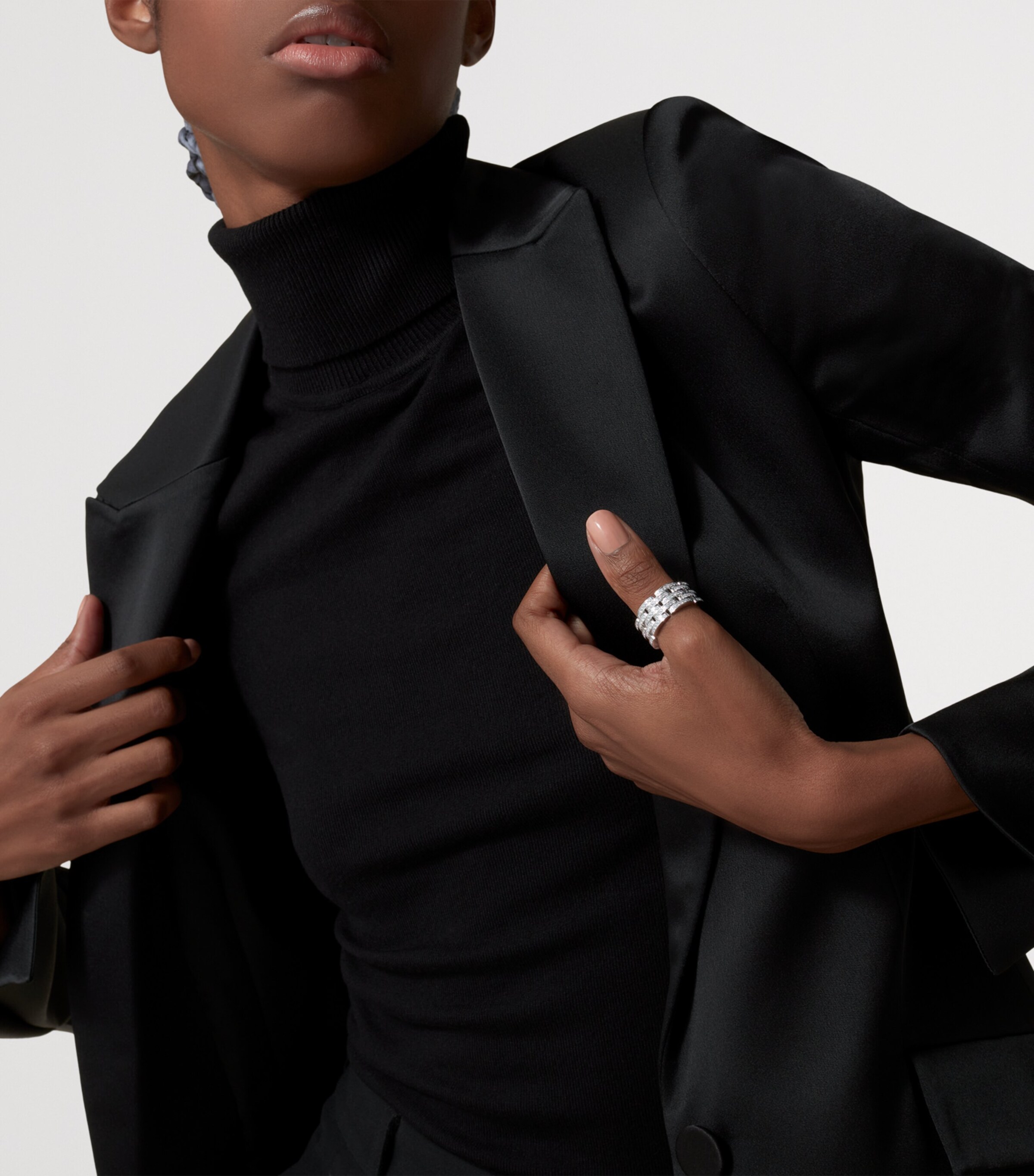Cartier White Gold and Diamond Maillon Panthère Ring White Gold Image 2