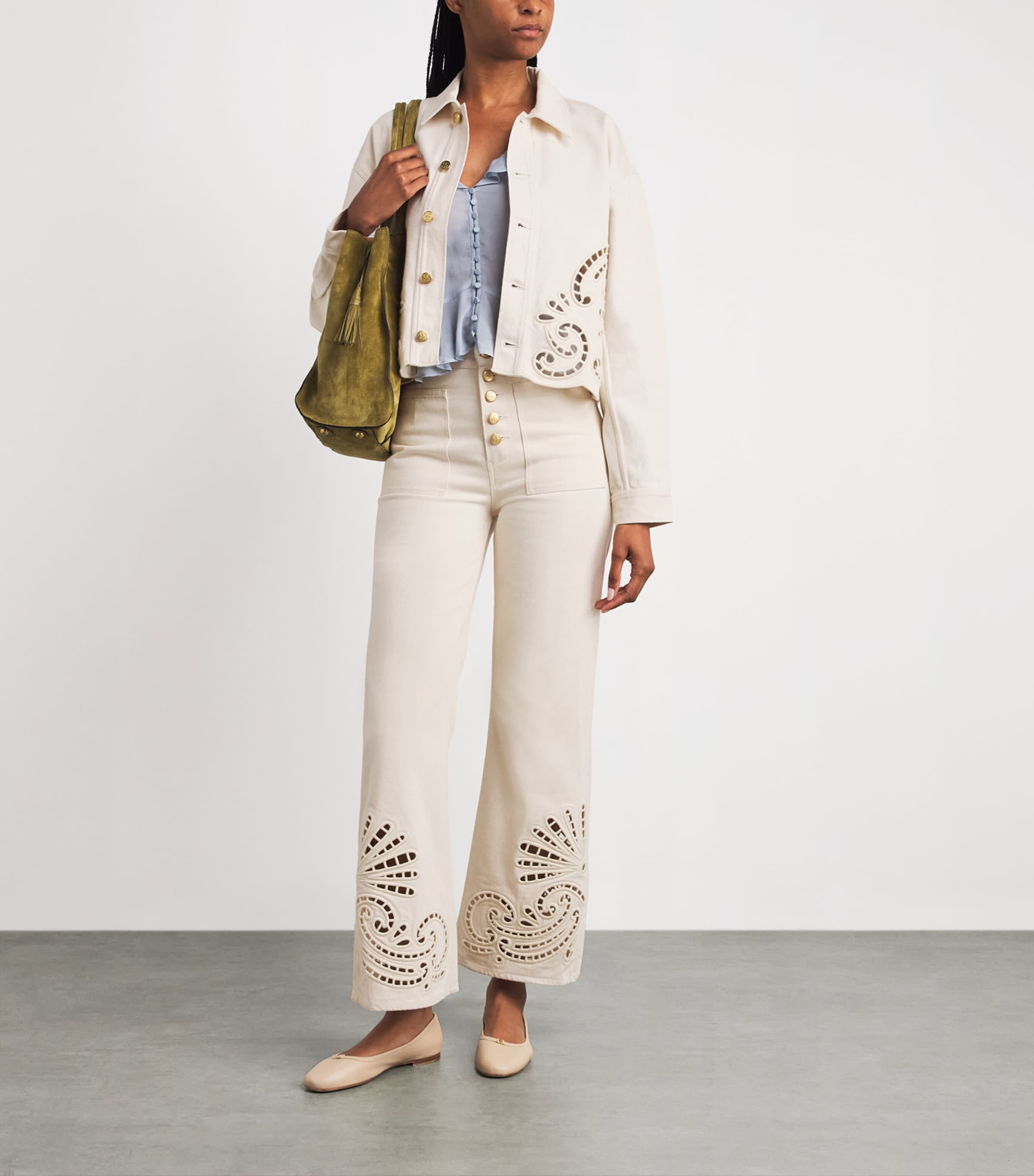 Ulla Johnson Womens Eyelet The Lou Flared Jeans Cowrie Image 2