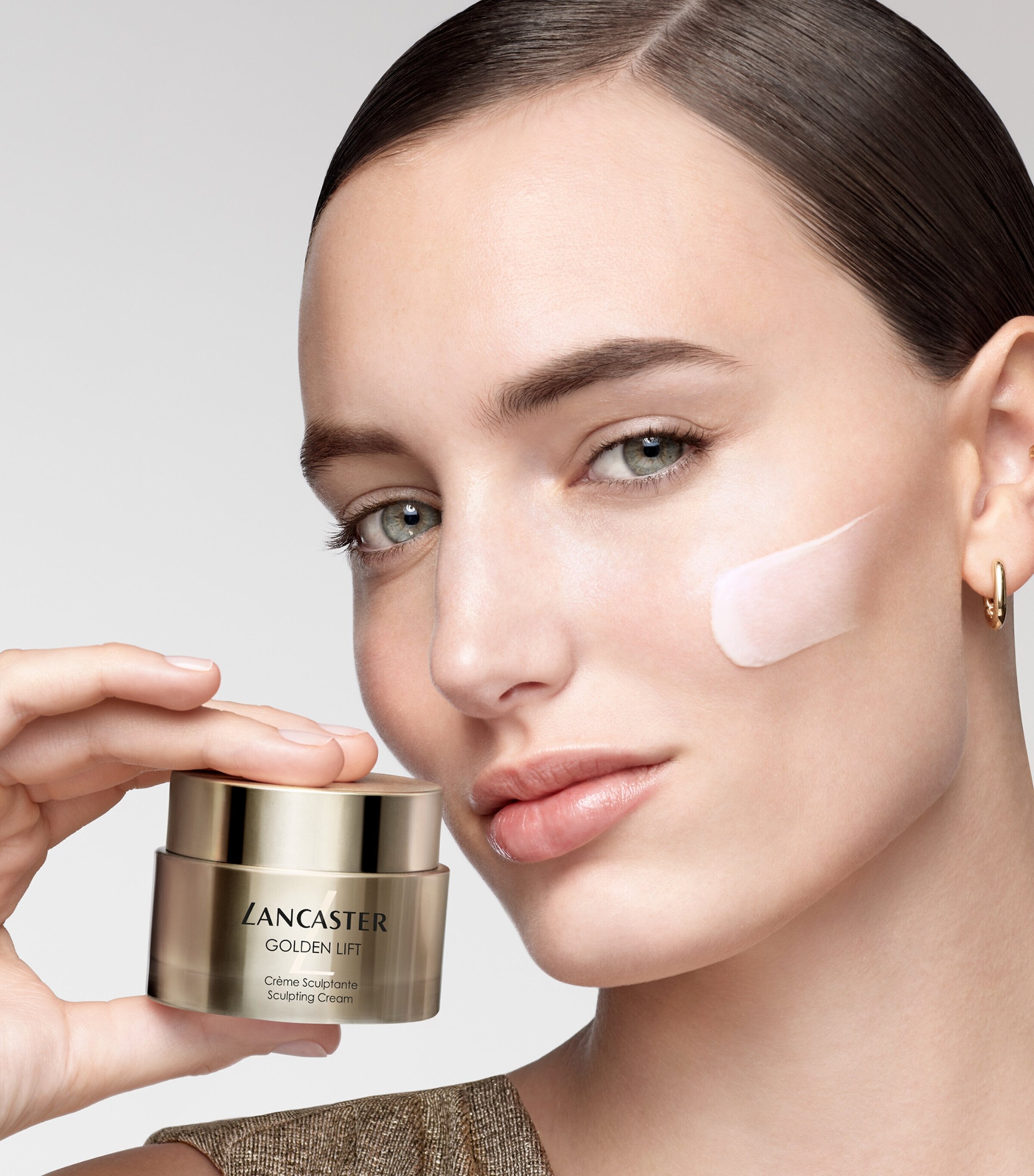Lancaster Golden Lift Sculpting Day Cream SPF15 (50ml) Image 7