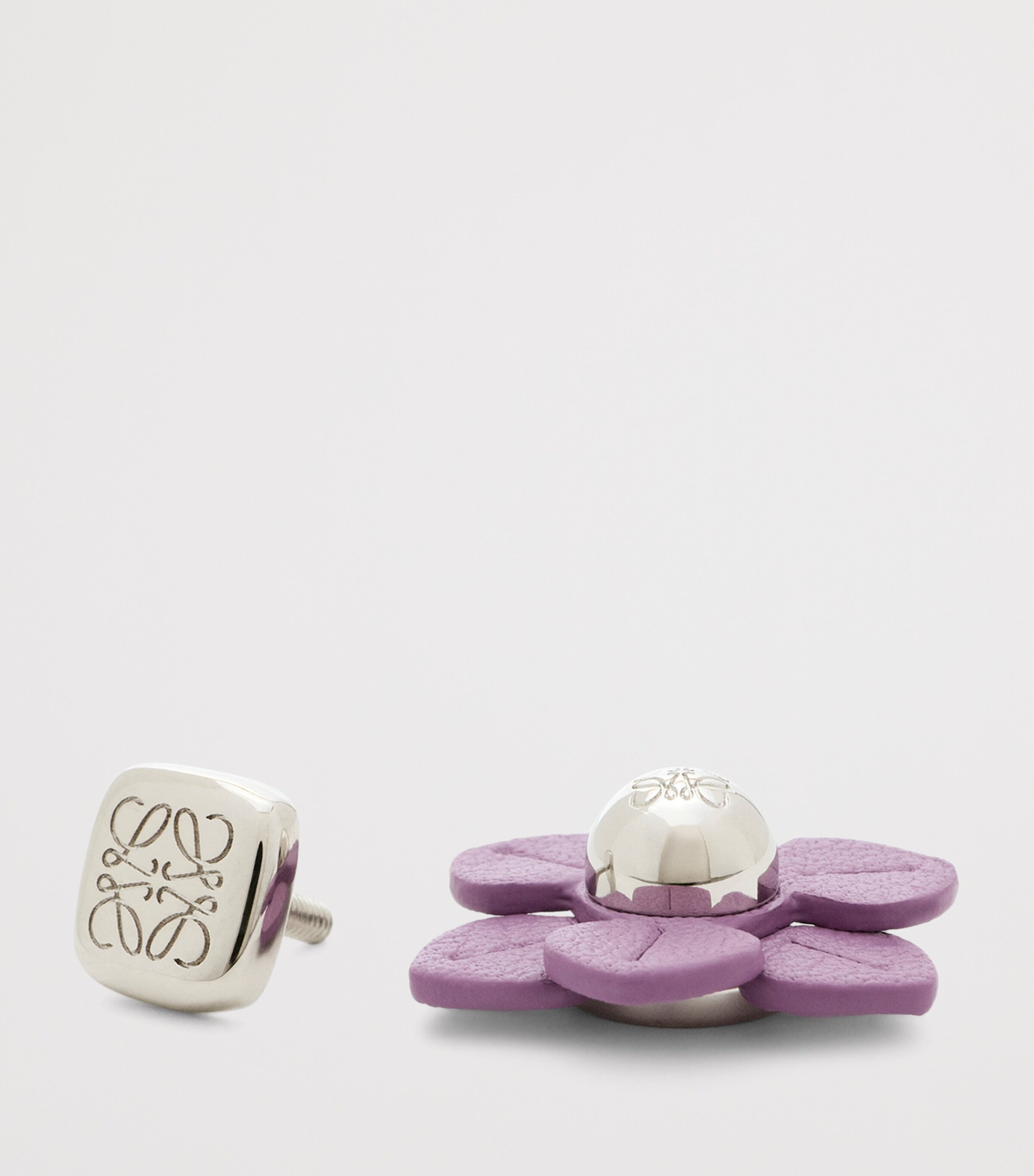 ◆LOEWE◆ポーラ・イビサ・レザー・トリム・フラワー・ピン LOEWE x Paula's Ibiza Leather-Trim Flower Pin | Harrods US