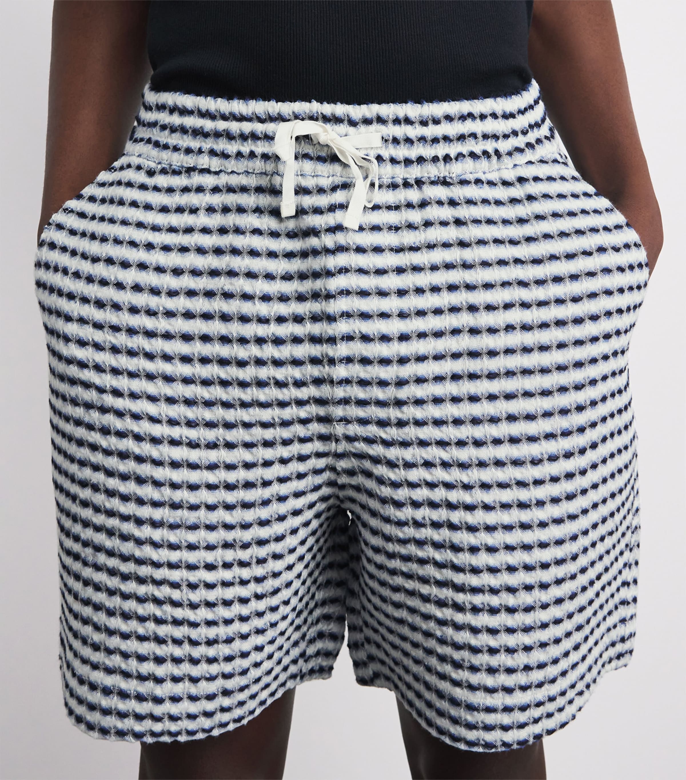 CHÉ Mens Linen Riita Shorts Blue Image 3