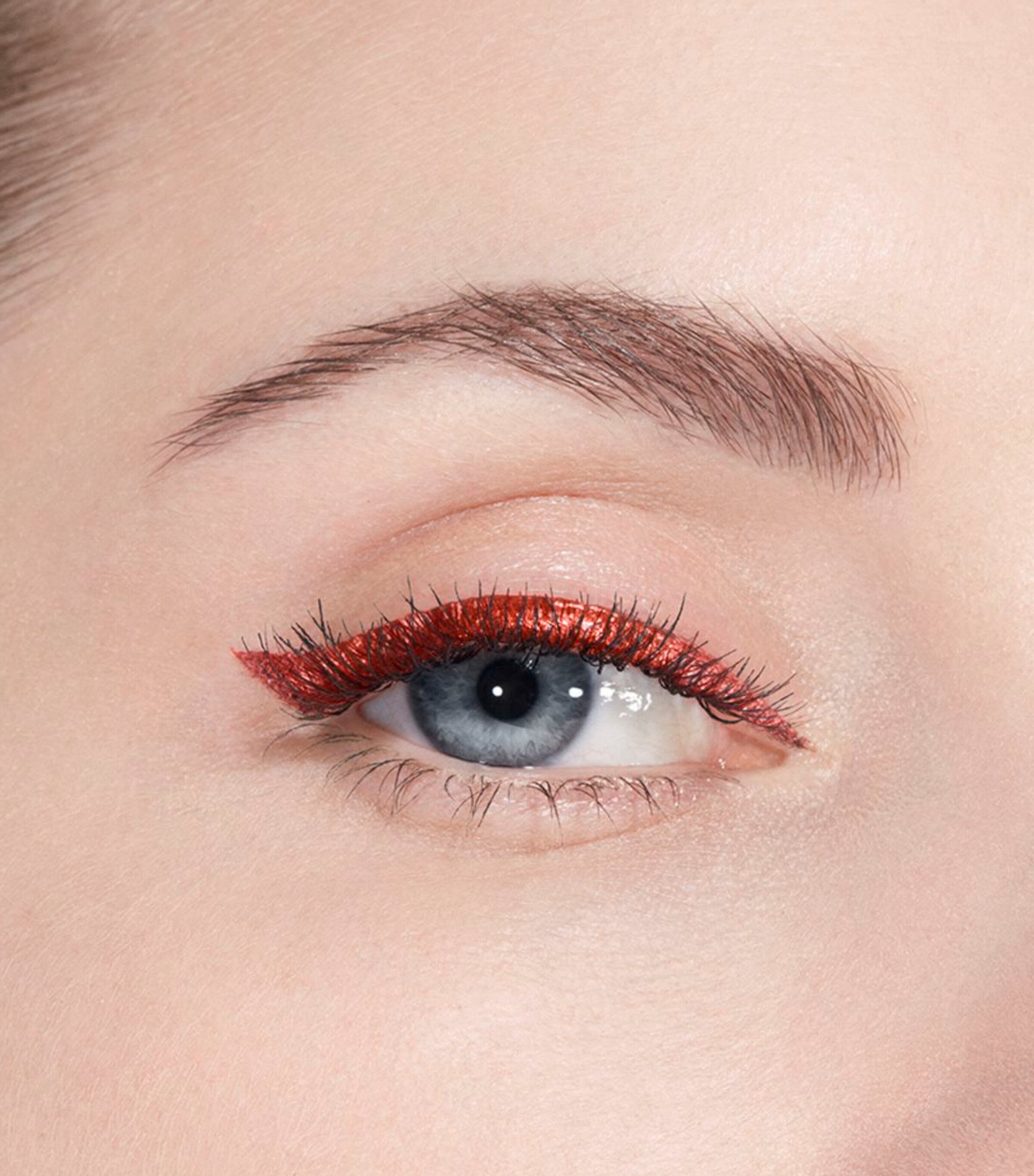 LE LINER DE CHANEL High Precision Longwearing and Waterproof Liquid Eyeliner NO COLOUR Image 6