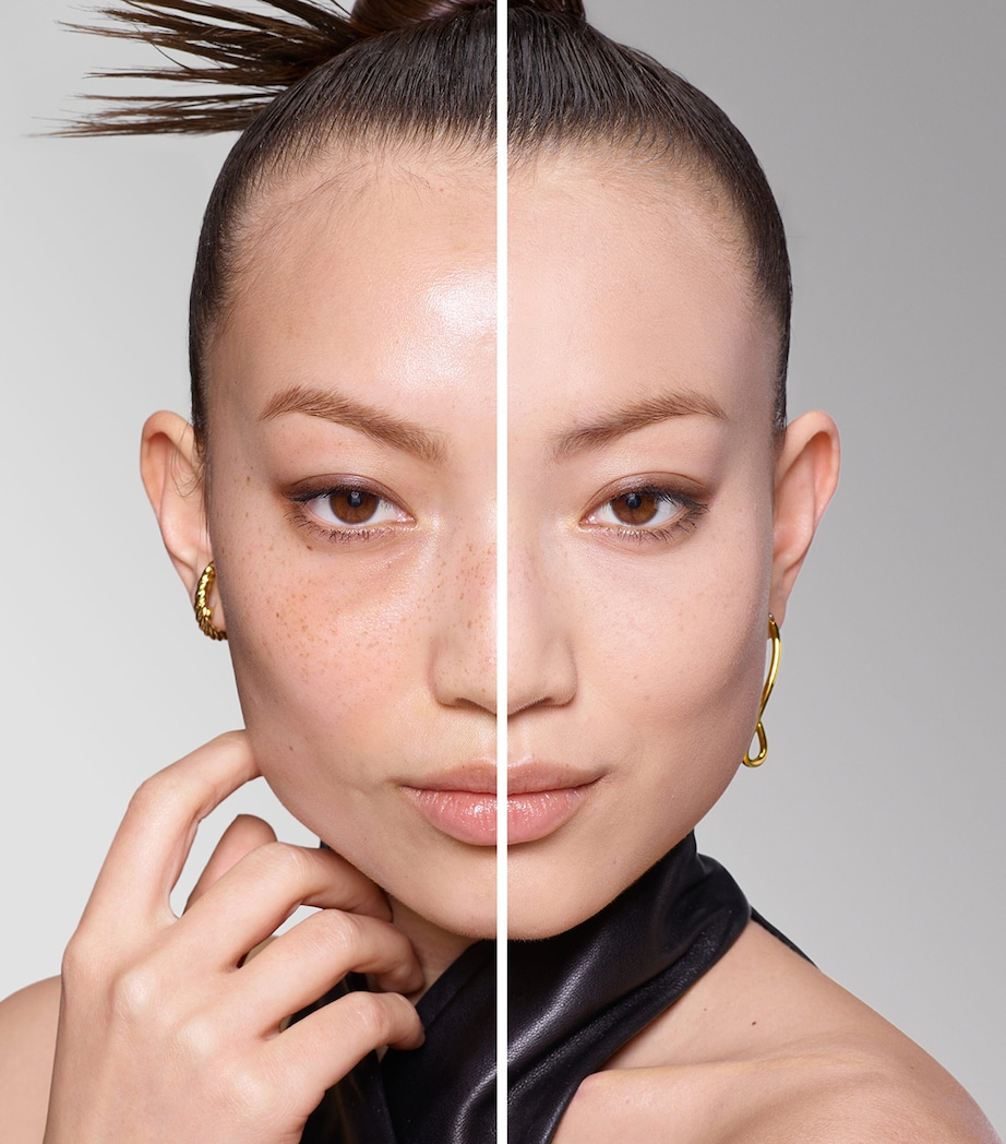 Teint Idole Ultra Wear Foundation 135N Image 3