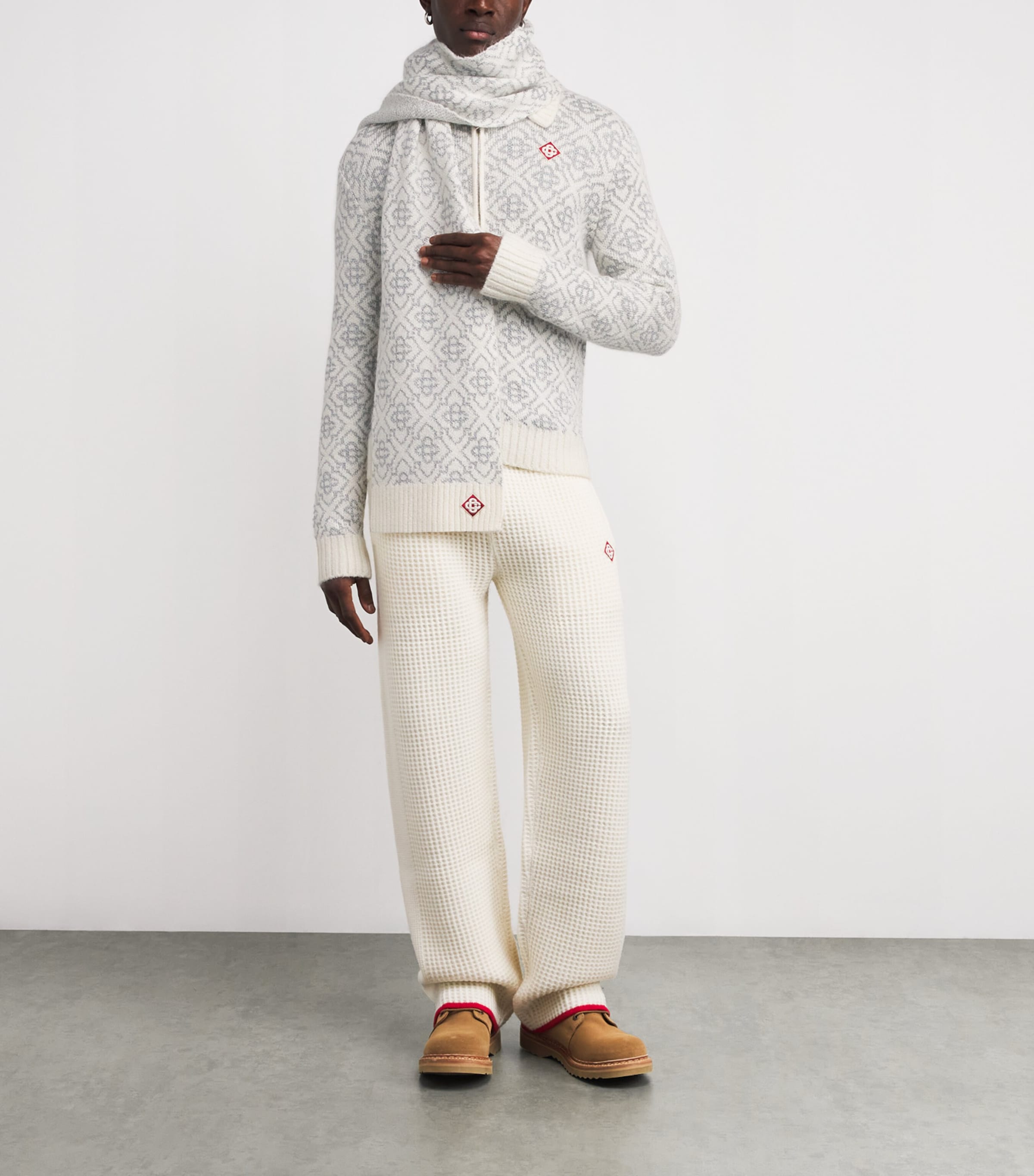 Monogram Zip-Up Cardigan WHITE Image 2