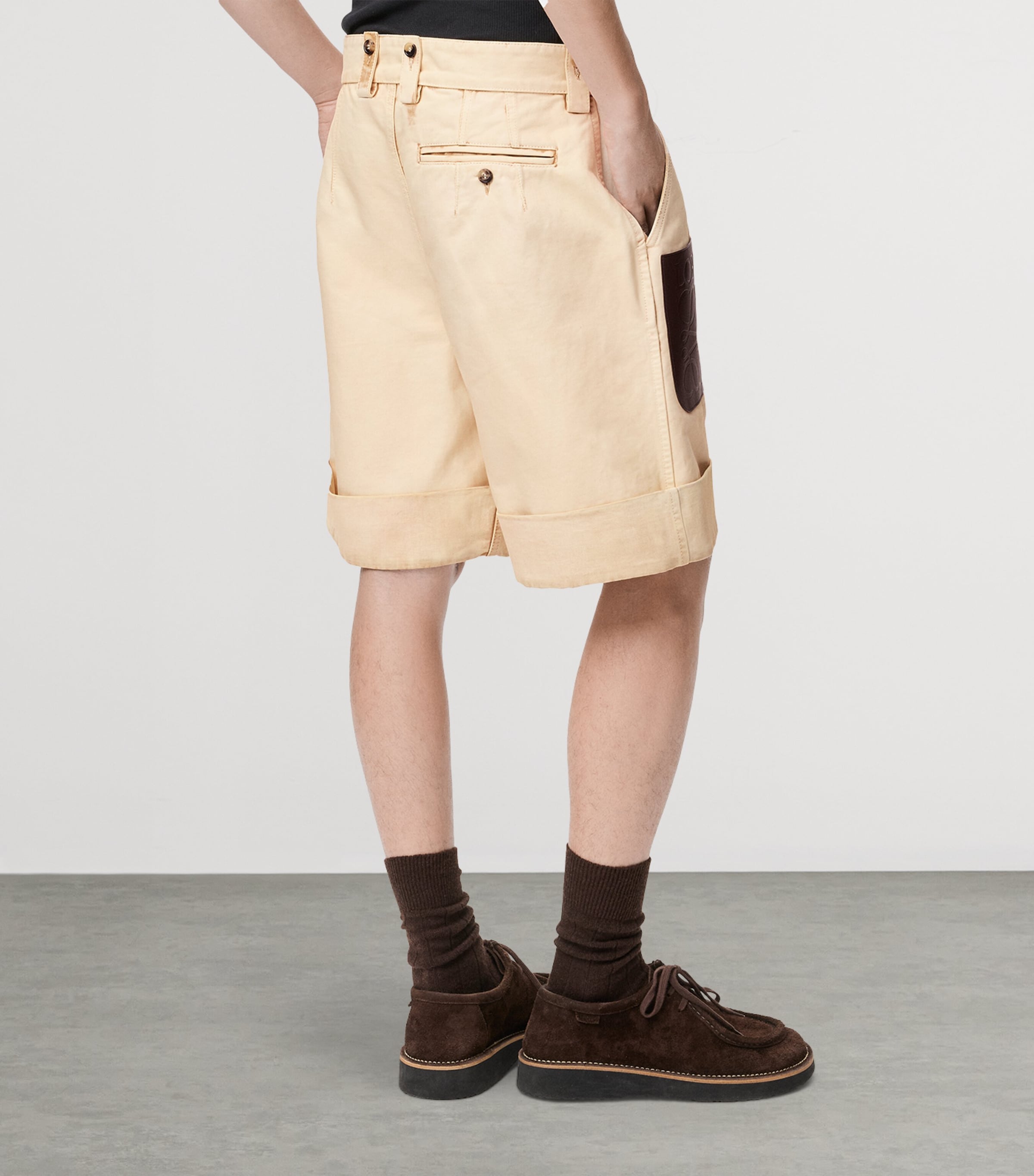LOEWE Mens Cotton Turn-Up Shorts Beige Image 4