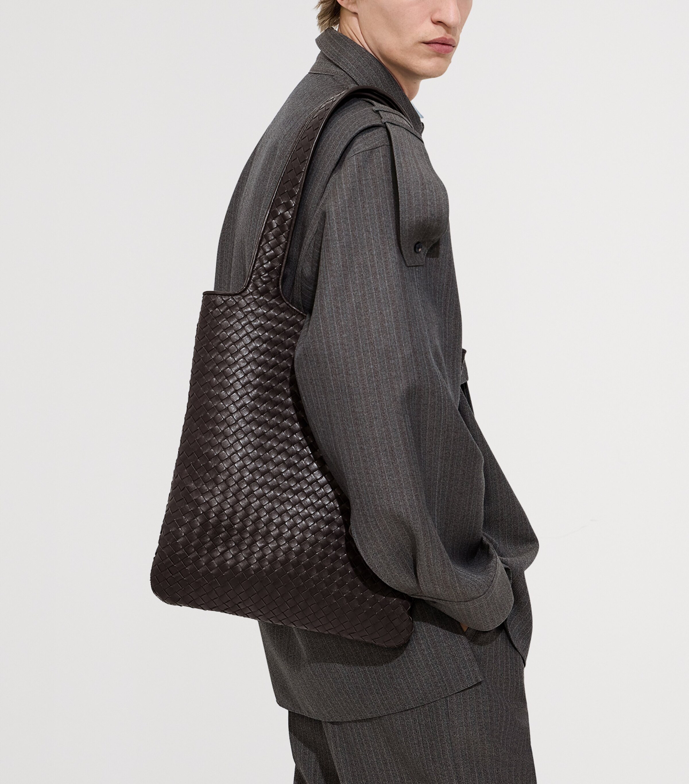 Bottega Veneta Small Leather Veneto Tote Bag Image 2