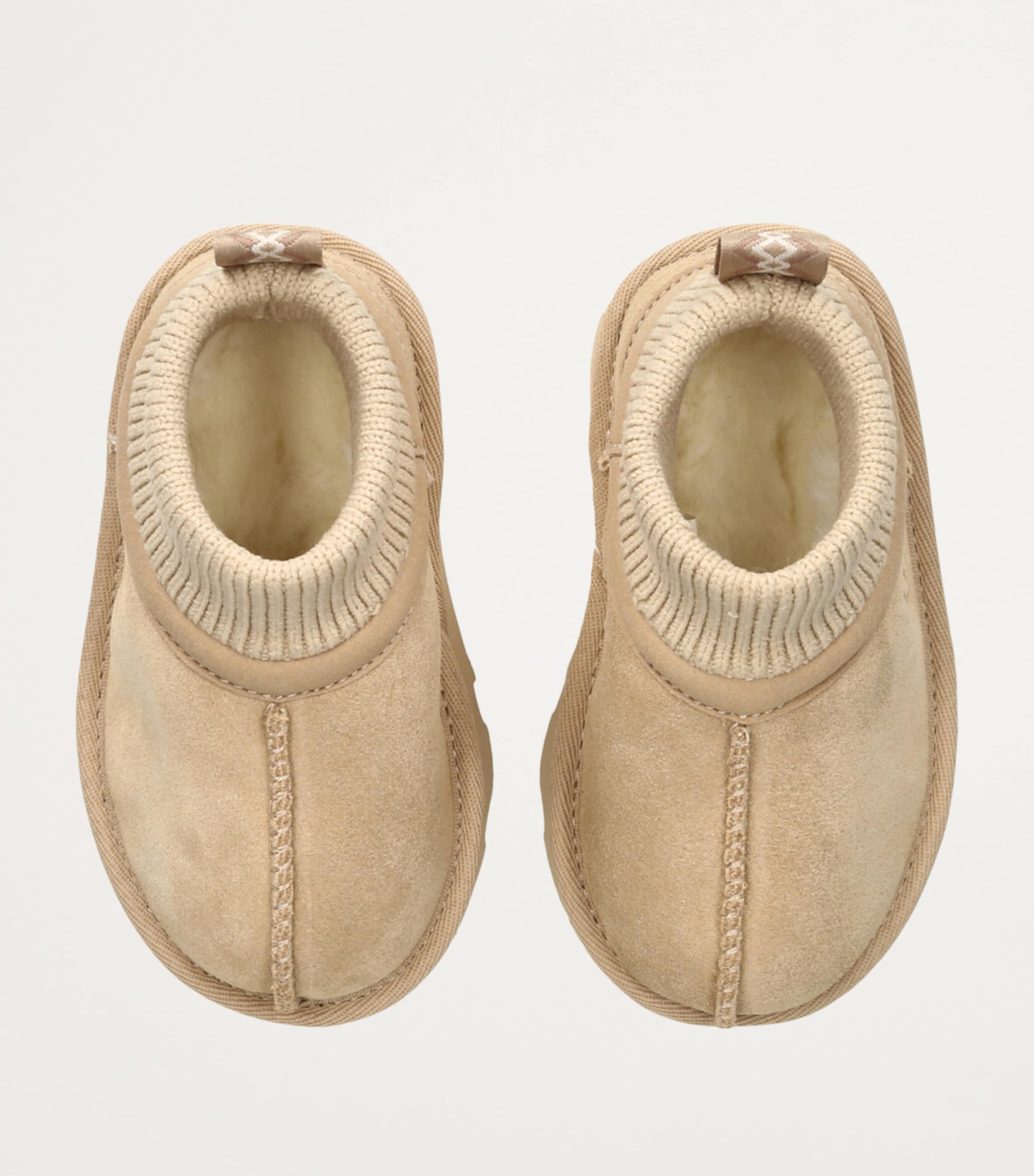 Stretch-Cuff Classic Ultra Boots BEIGE Image 4