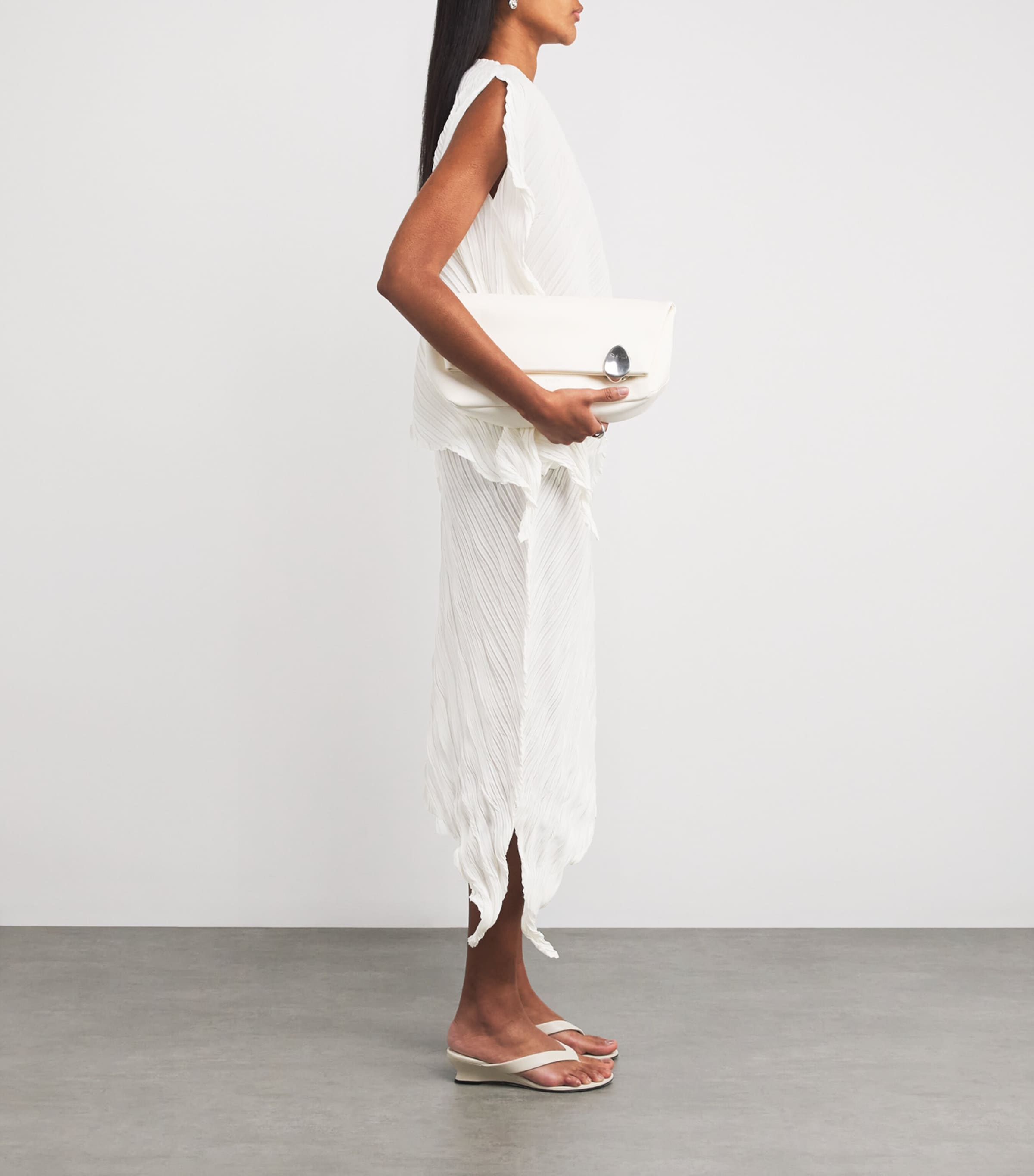 Wrinkled and Twisted Midi Skirt 05 Image 2