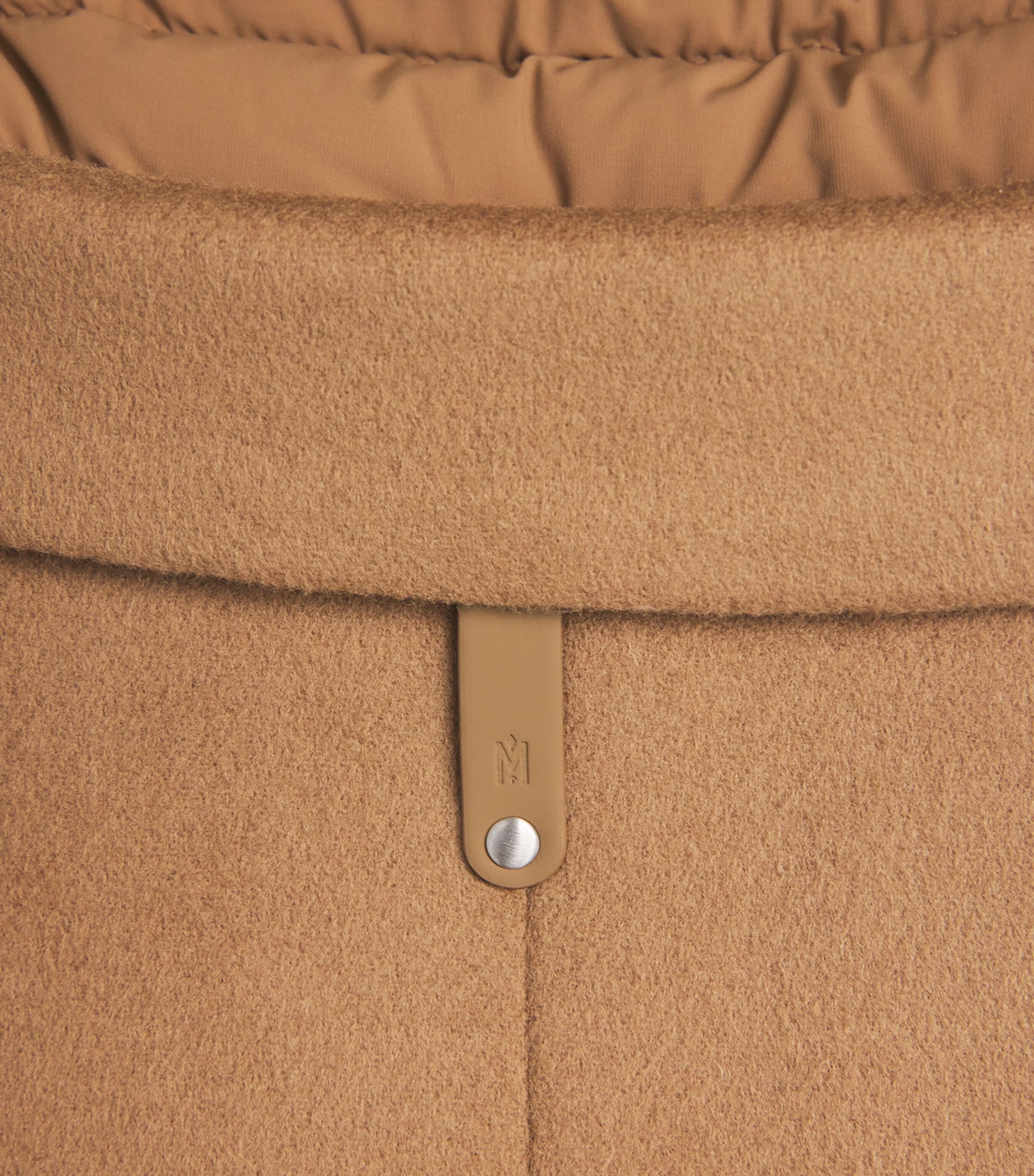 Wool Removable-Bib Coat OTTER A Image 5