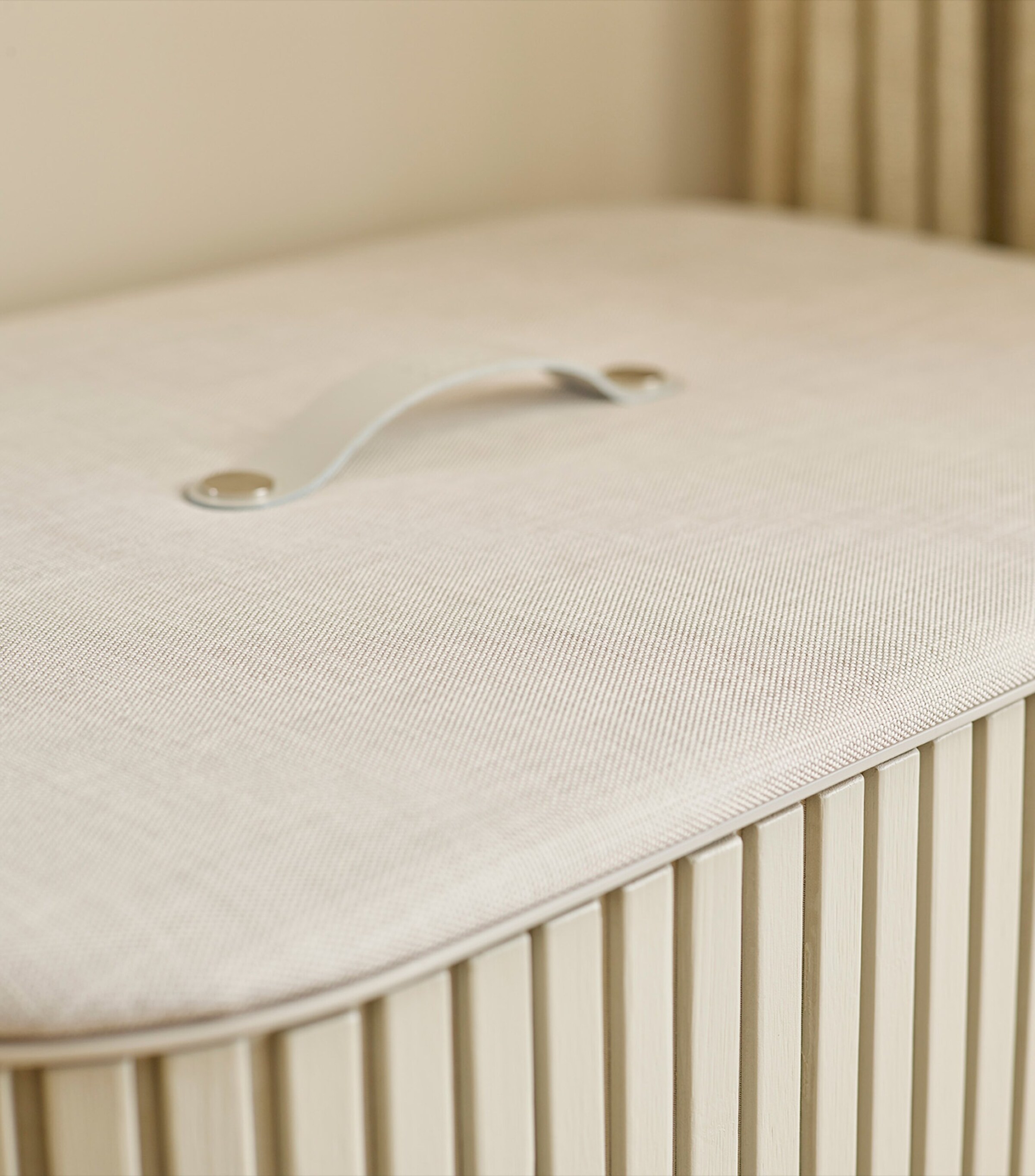 Tota Trio Luxe Laundry Basket (90L) ECRU Image 5