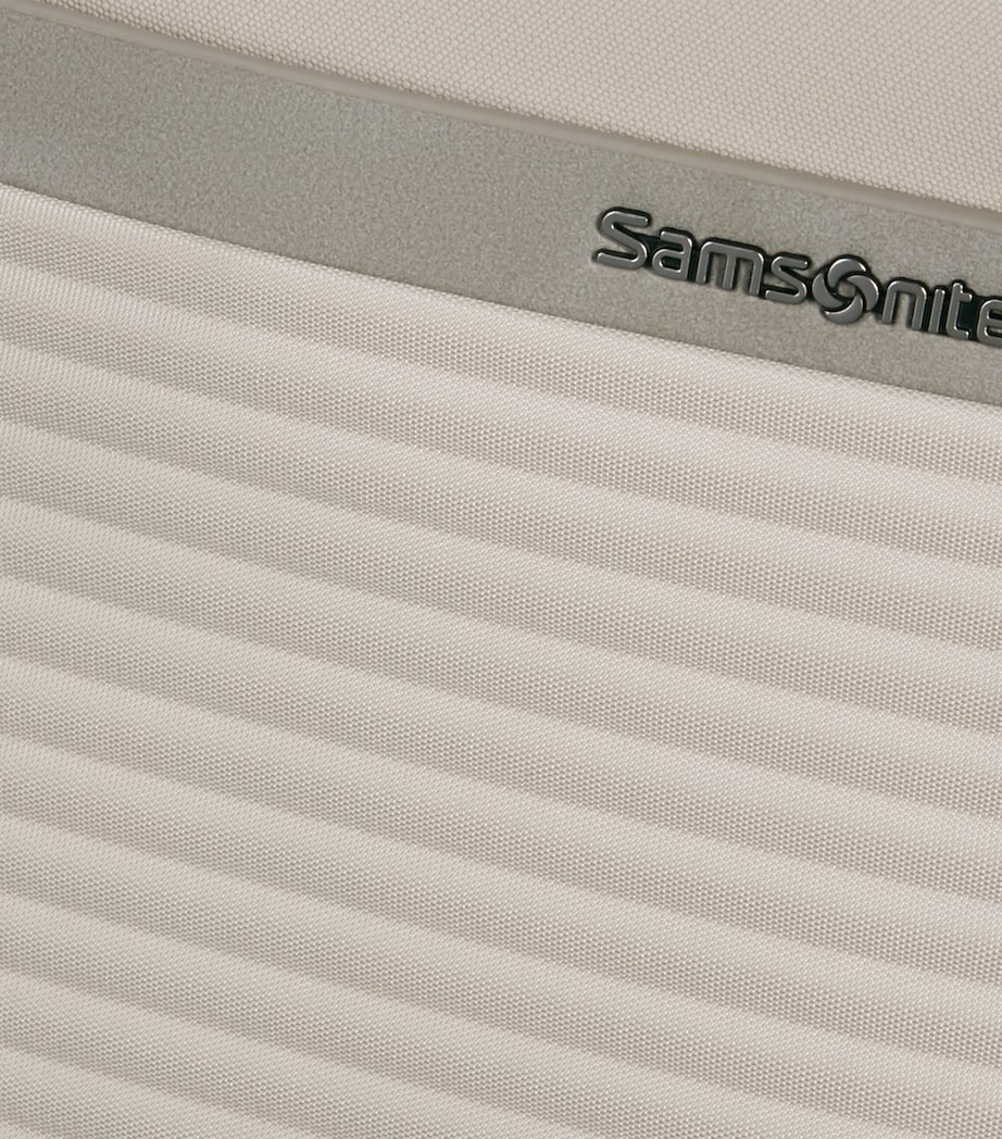 Paralux 2-In-1 Travel Backpack STONE GREY 1830 Image 11