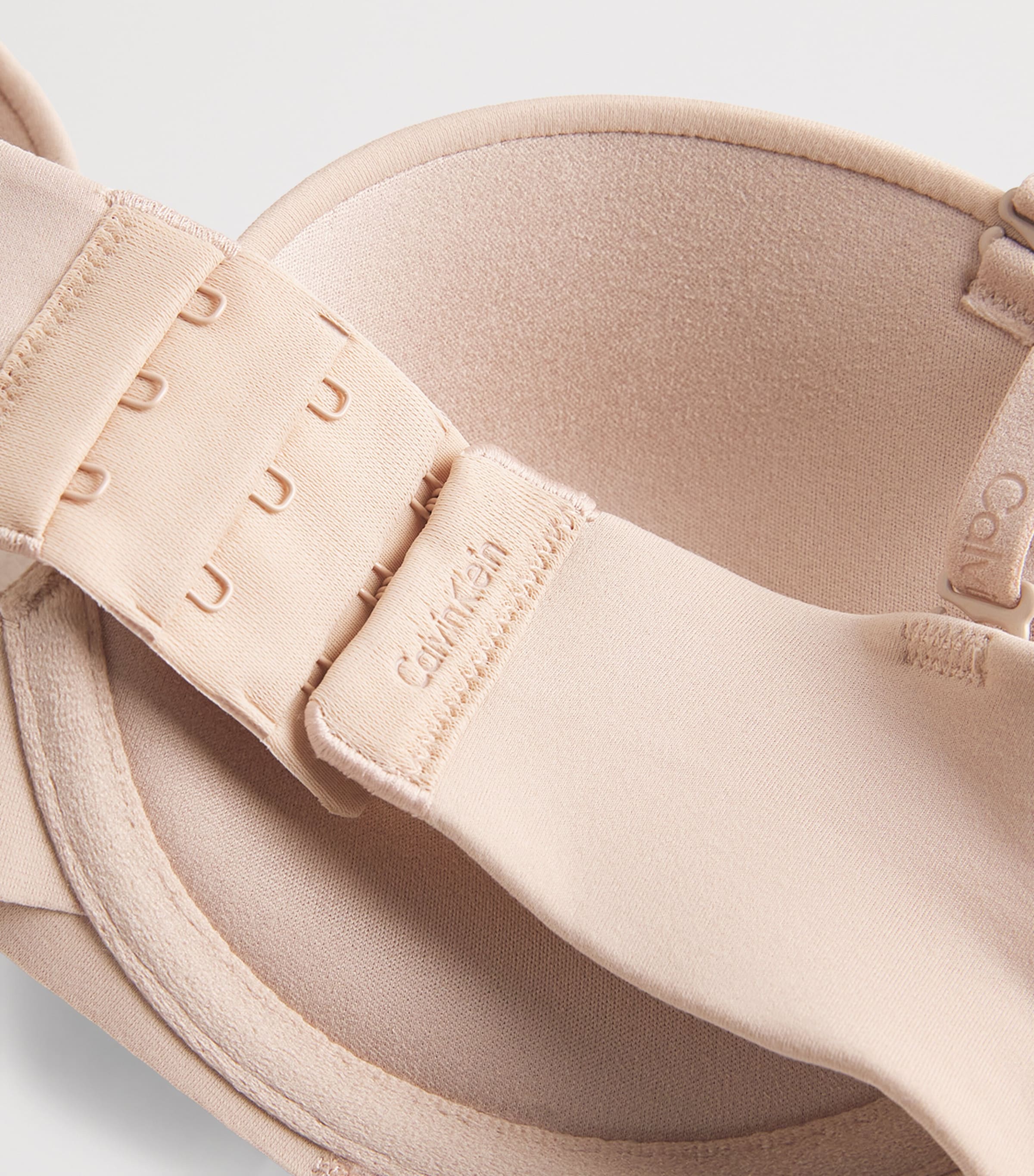 Strapless Push-Up Bra 7NS CEDAR Image 4