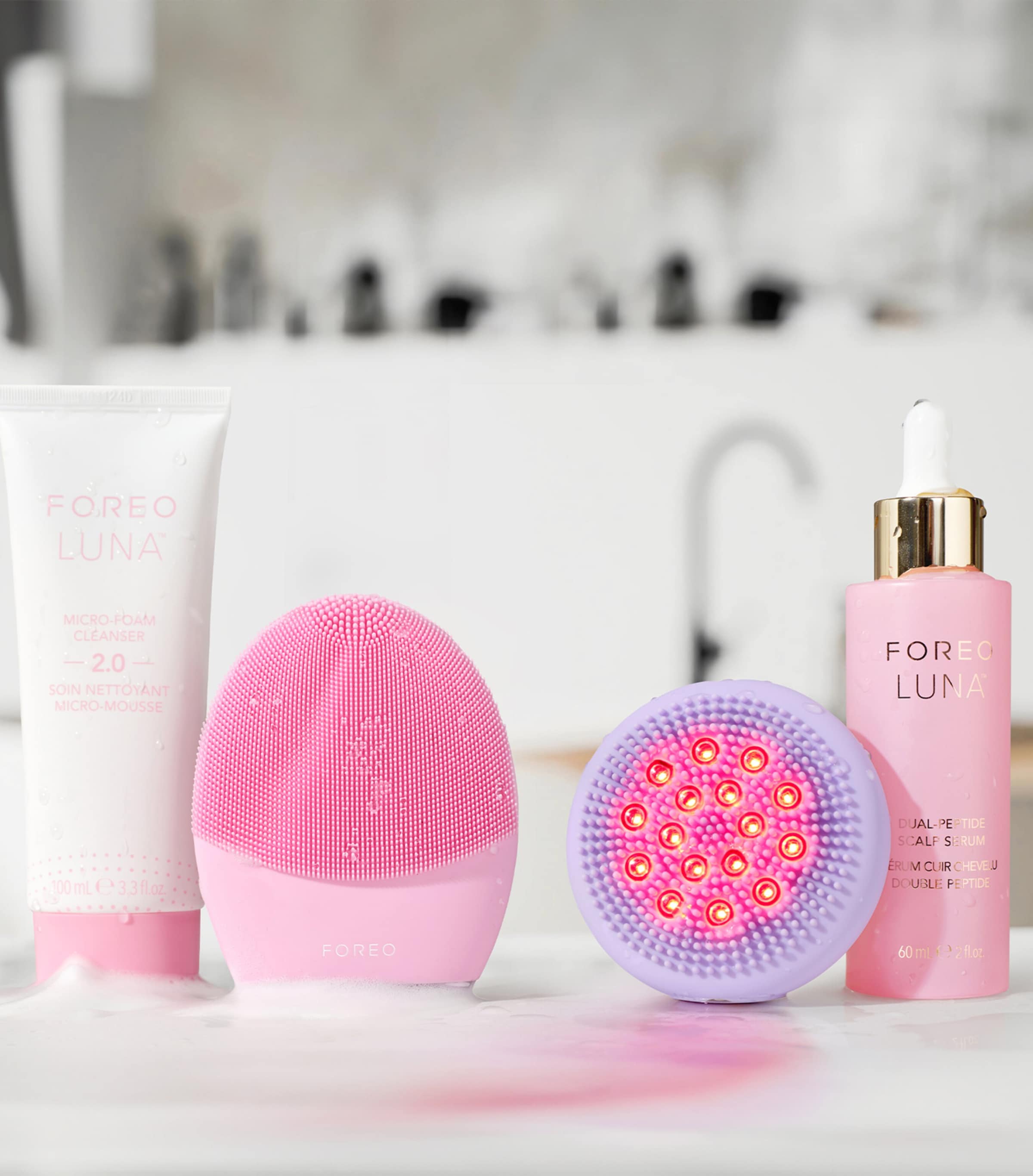 LUNA 4 Hair 2-in-1 LED Scalp Massager NO COLOUR Image 3