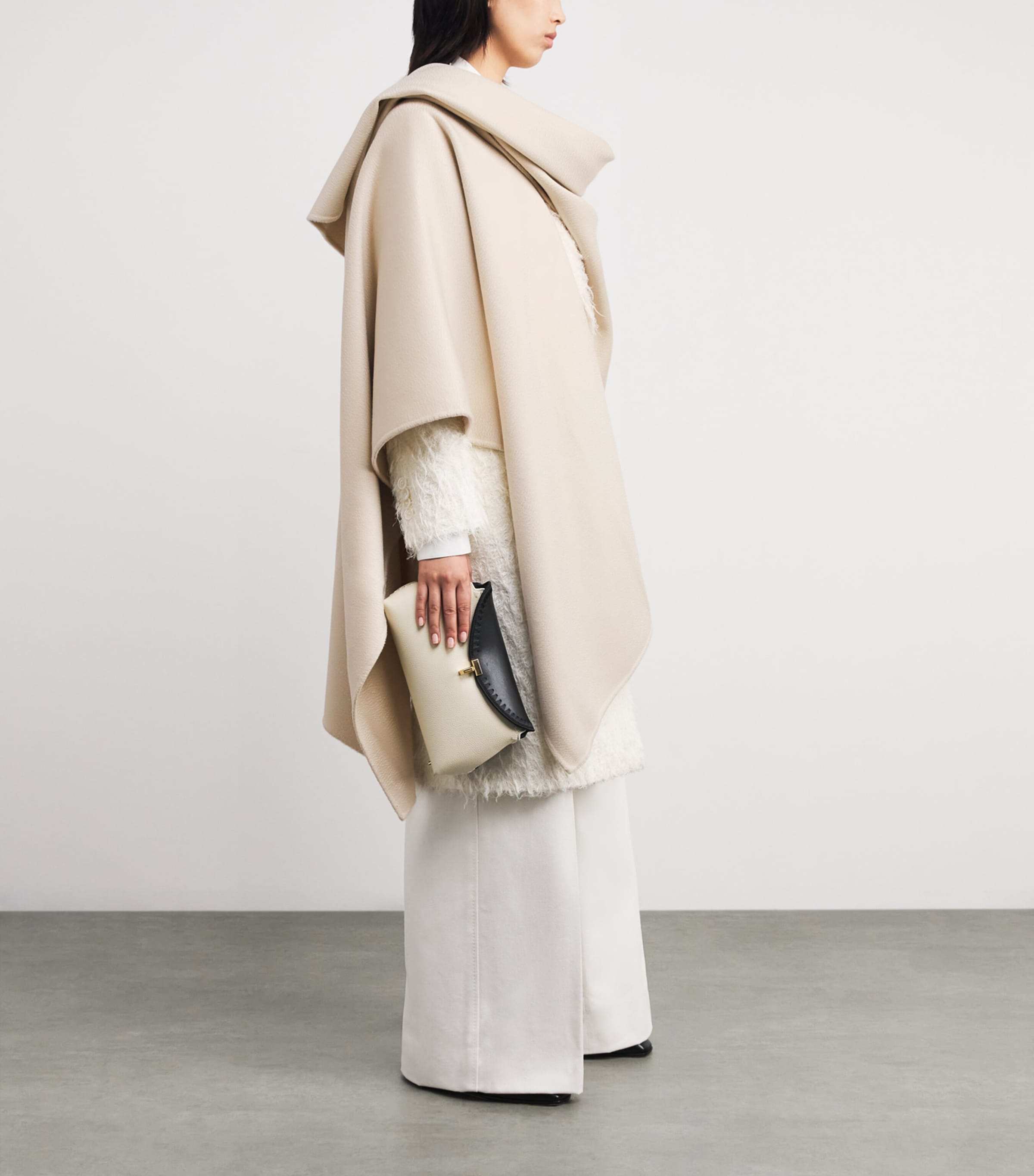 Cashmere Double-Faced Cape 9900 Image 2