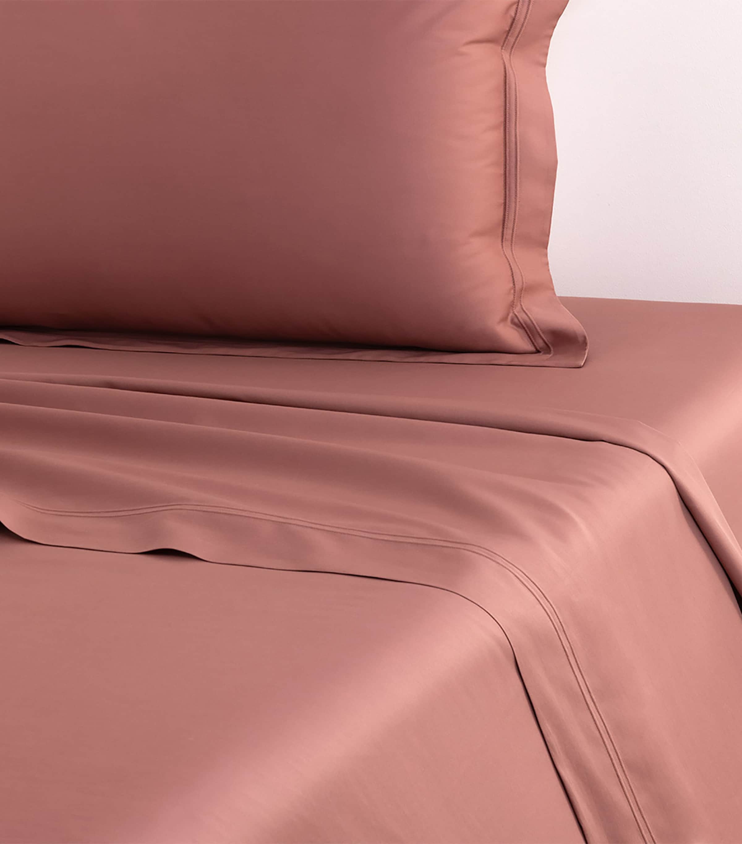 Yves Delorme Triomphe Santal Flat Sheet In Pink
