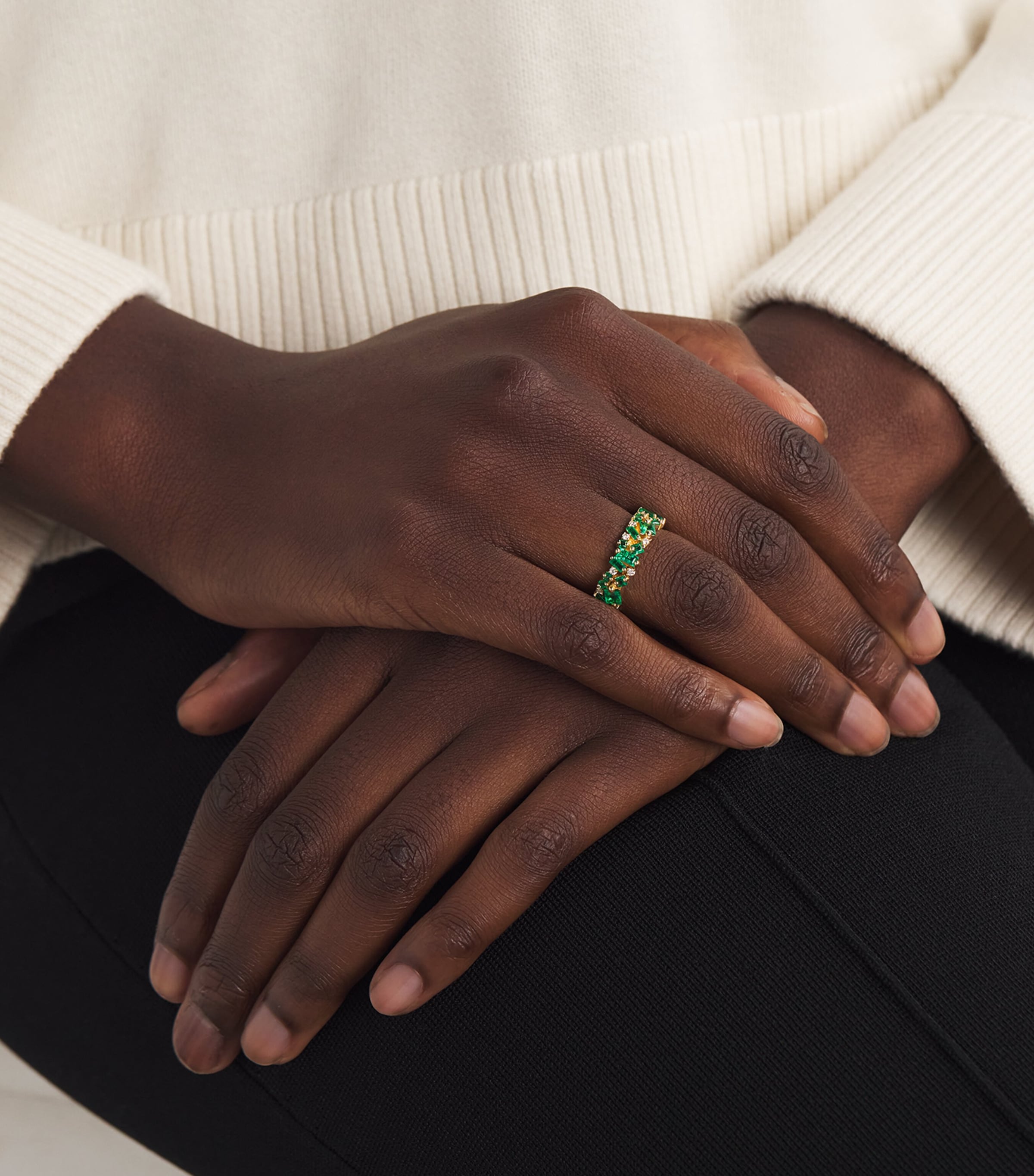 Yellow Gold, Diamond and Emerald La Fantaisie Eternity Ring 18K YG/EMER Image 2