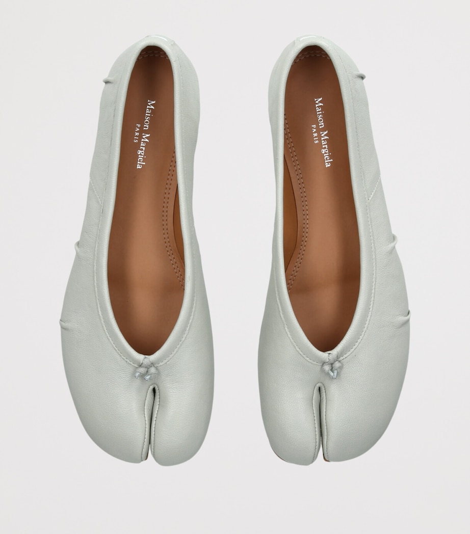 Maison Margiela Womens Leather Tabi Ballet Flats Bone Image 6