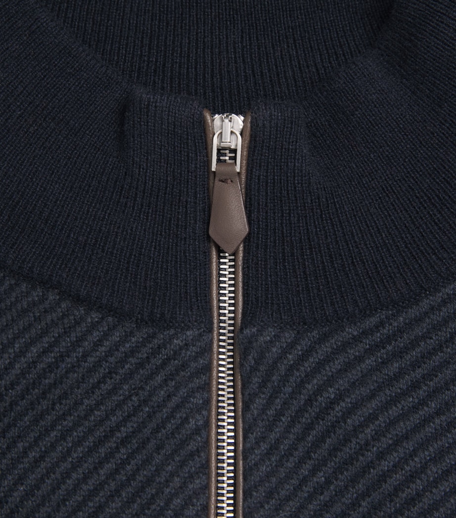 N.Peal Mens Cashmere Quarter-Zip Temple Sweater Navy Grigio Image 6