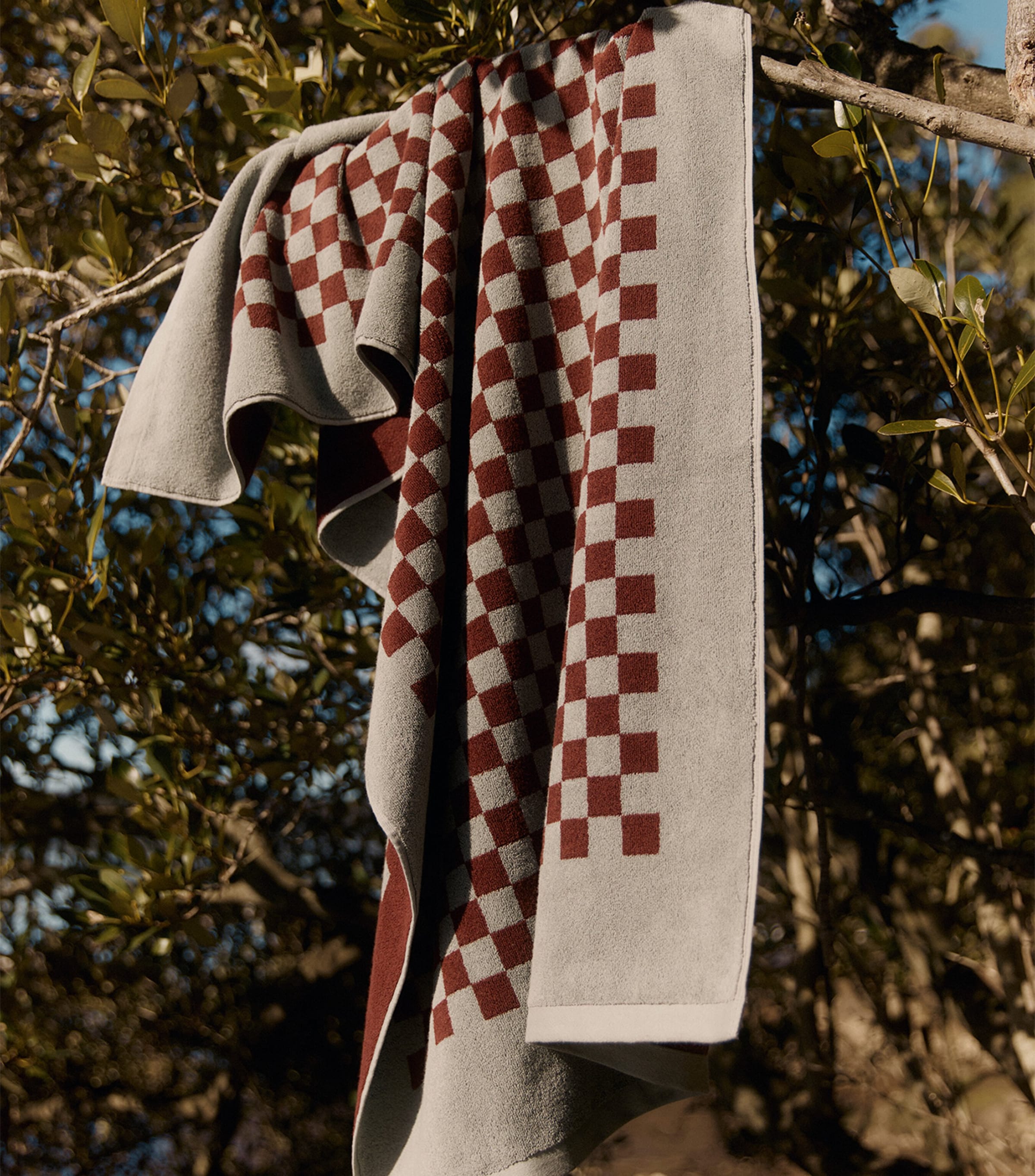 Cotton Heritage Roman Bath Sheet (90cm x 170cm) CEMENT / RHUS Image 4