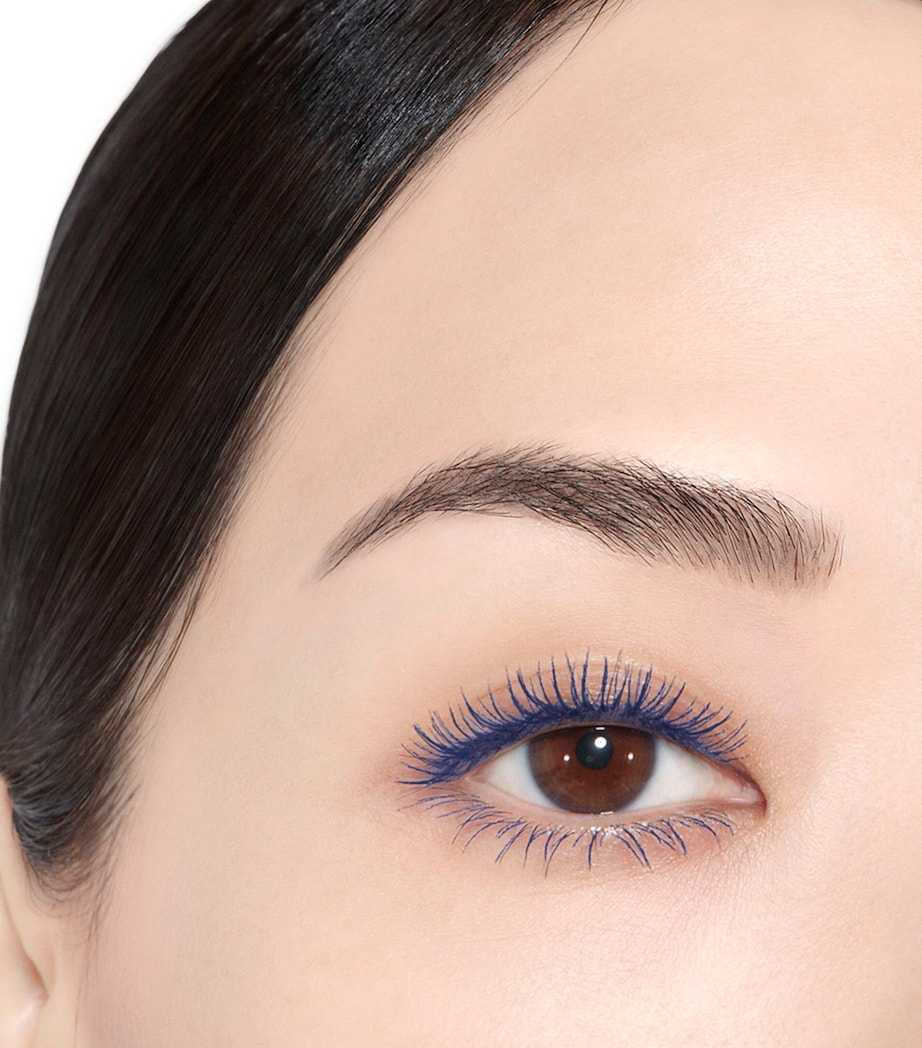 CHANEL NOIR ALLURE Mascara Image 3