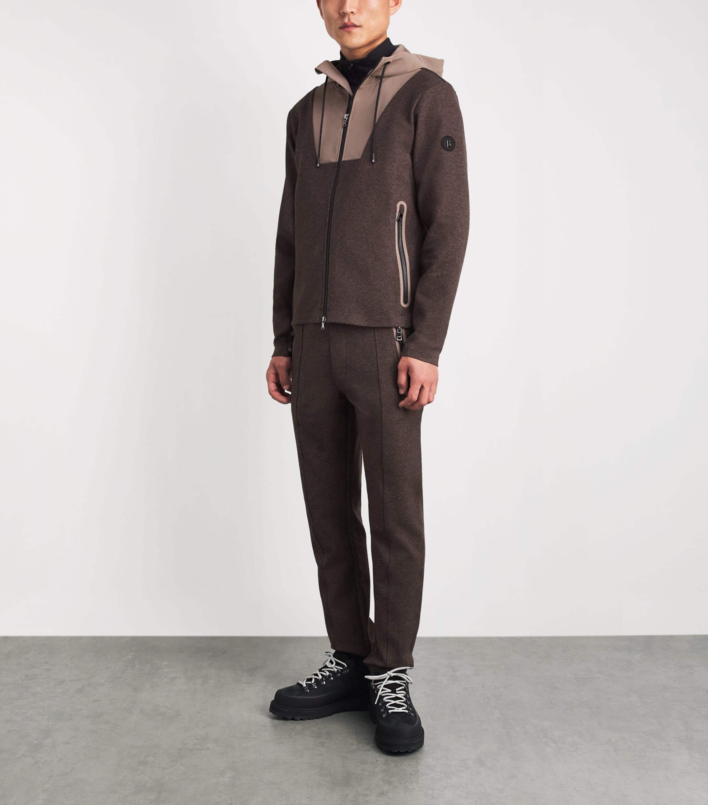 Bogner Mens Bryan Cuffed Sweatpants Fudge Image 2
