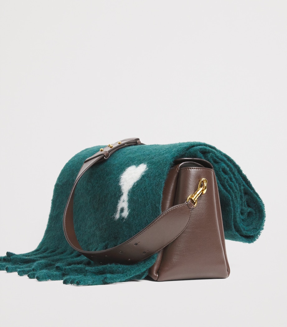 AMI Paris Ami de Coeur Fringe Scarf Vert Bouteille Image 5