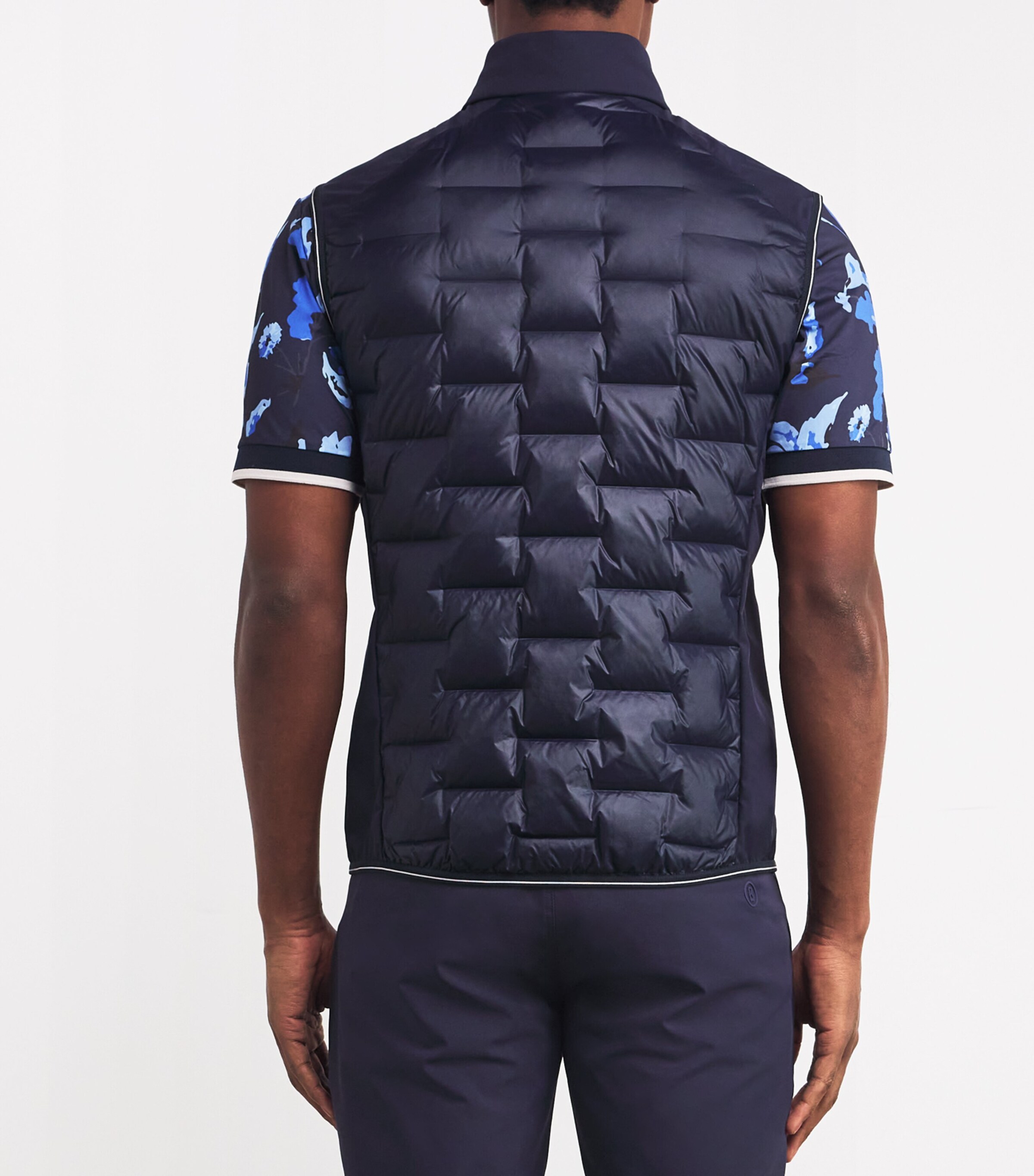 Bogner Mens Down Quilted Dallin Gilet Navy Image 4