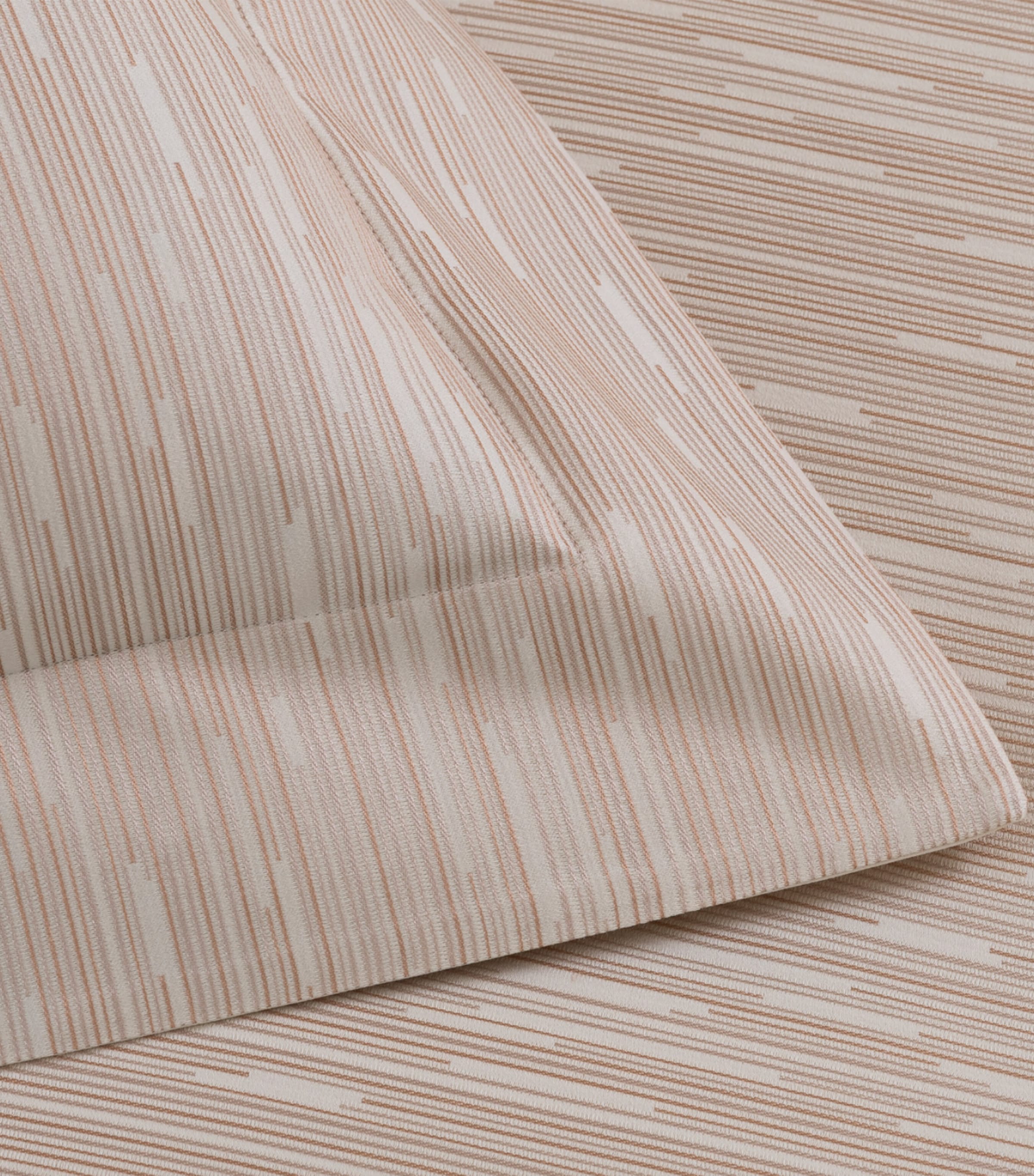 Frette Stardust Jacquard Square Pillowcase (65cm x 65cm) Vanilla/misty Image 4