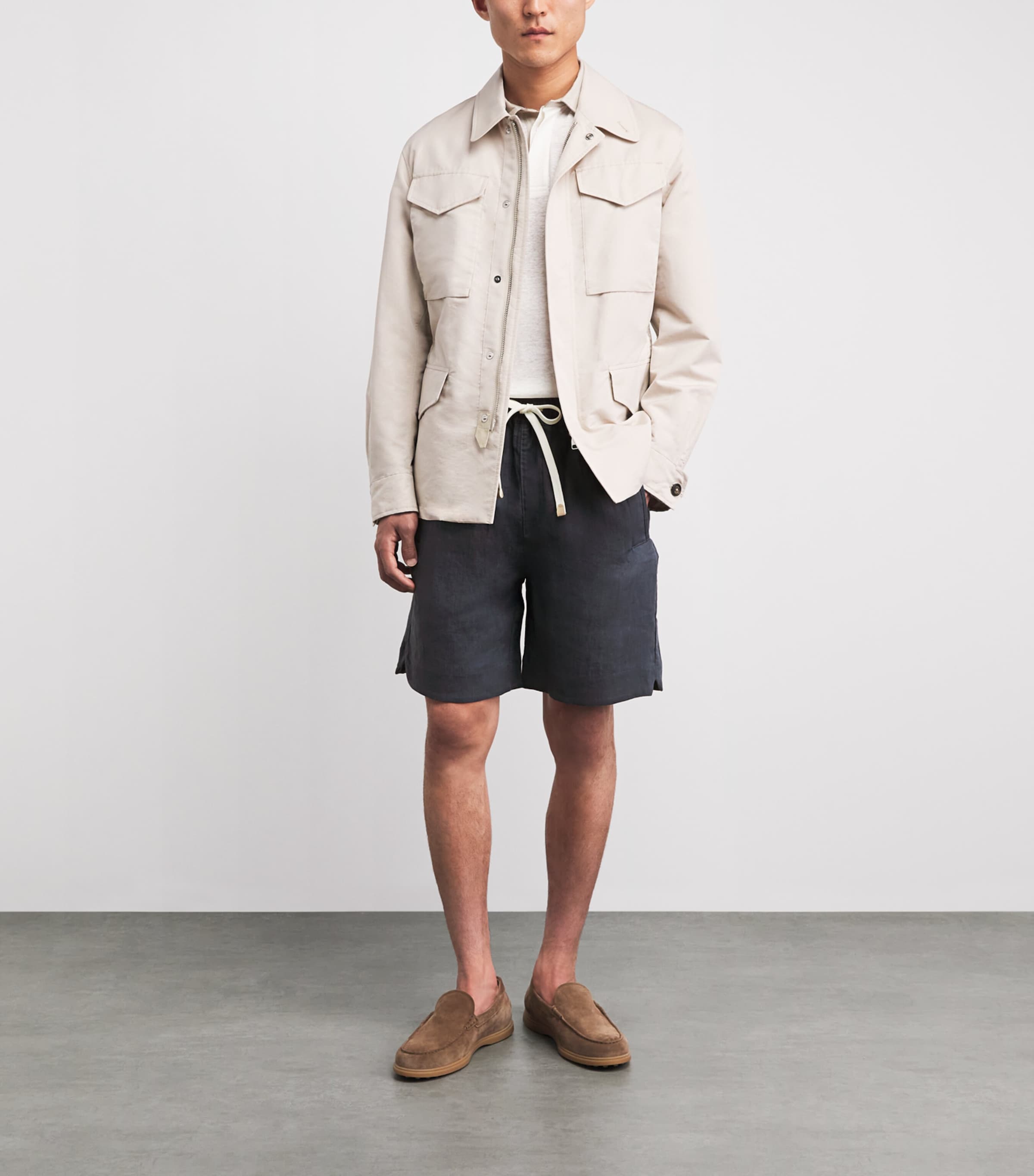 Eleventy Mens Bermuda Chino Shorts Nero Image 2