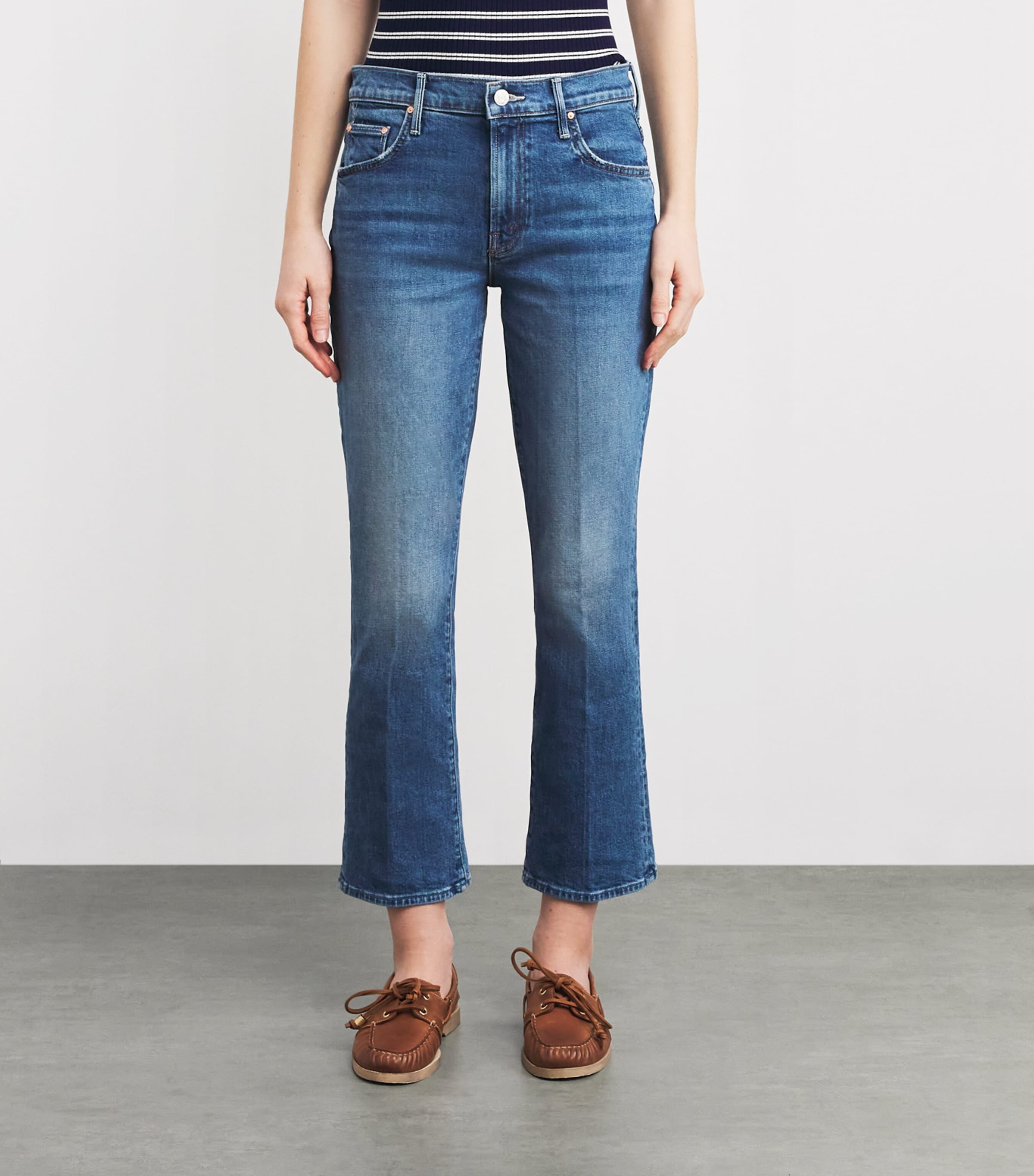 The Insider Crop Jeans GET 2 BRDS STNED TGS Image 3