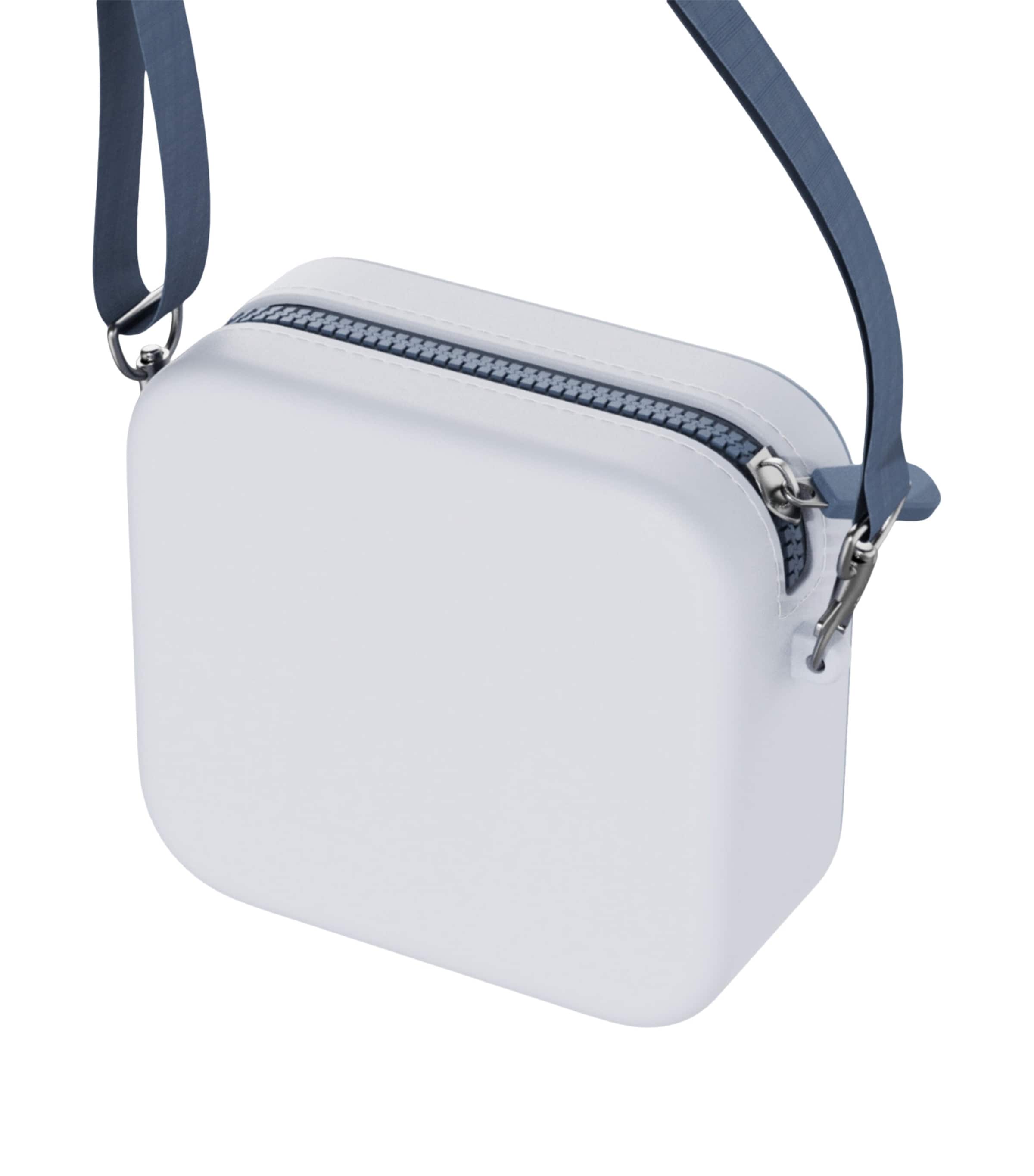 THE ZOOFAMILY Silicon Raccoon Camera Bag Image 4