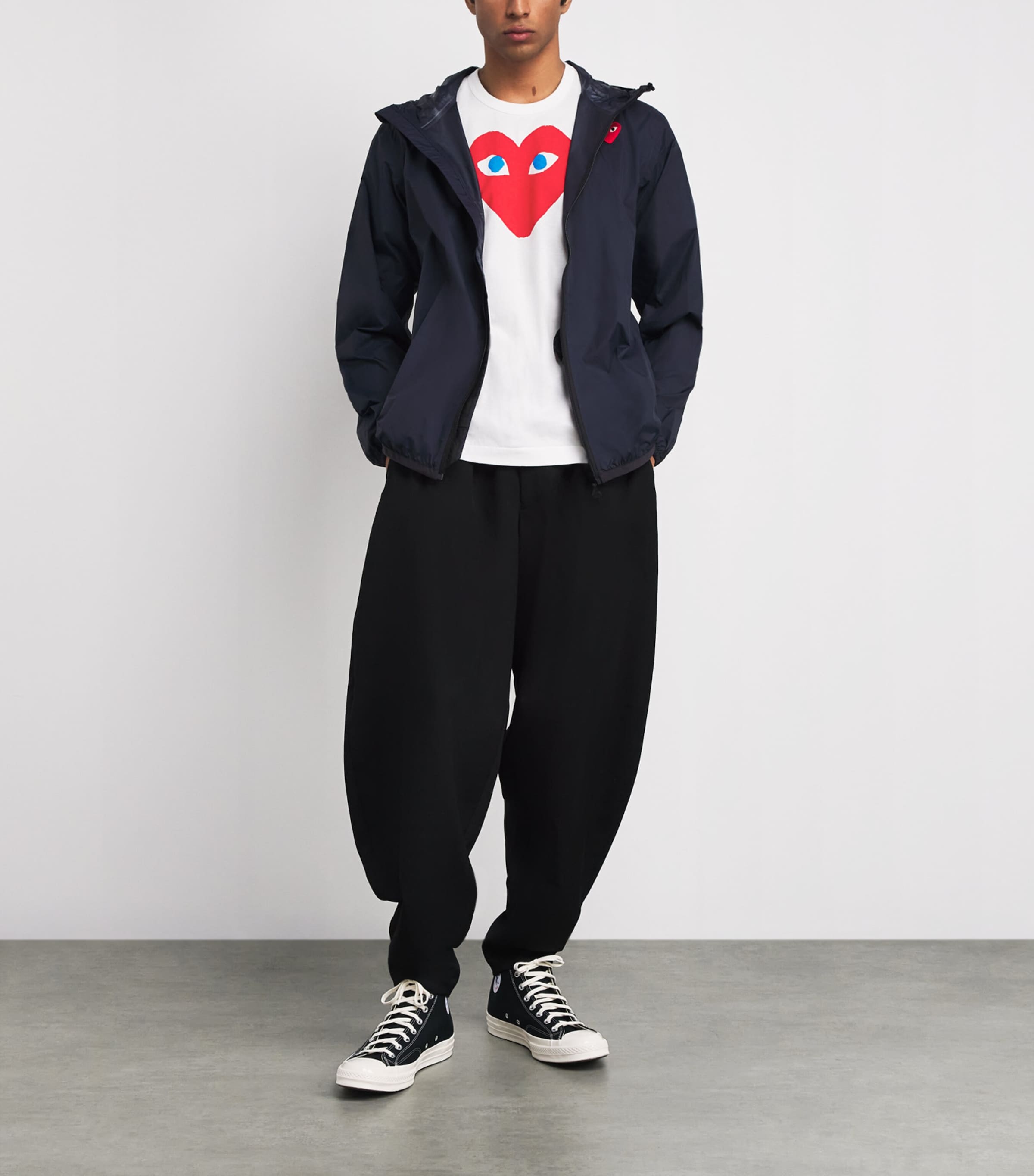 Comme Des Garçons Play Mens Heart Logo T-Shirt White Image 2