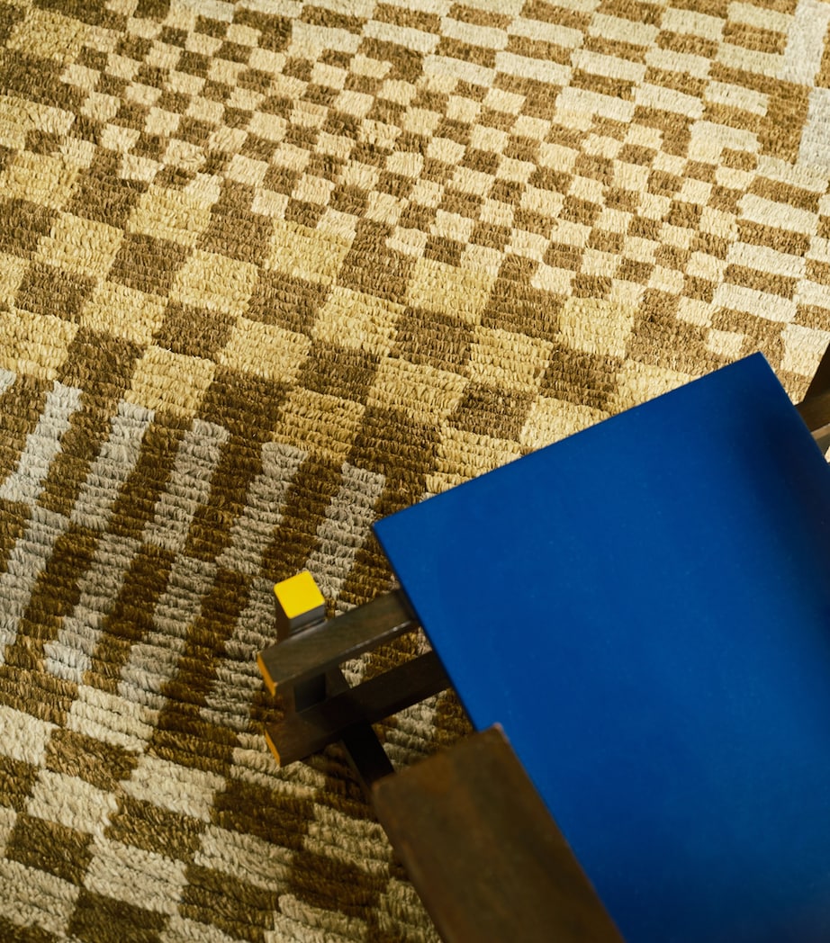 The Rug Company x Paul Smith Axis Lake (2.74 x 1.83m) Green Image 3