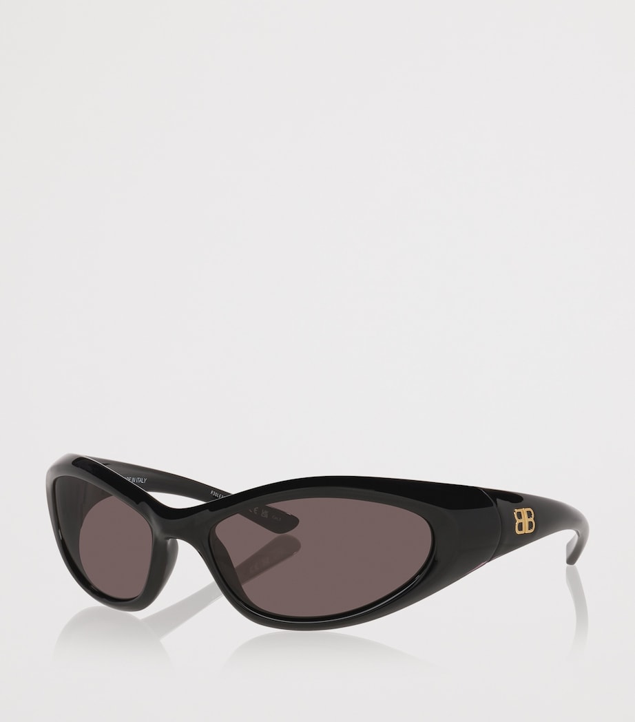 Cat Eye Sunglasses 1100L1 Image 2