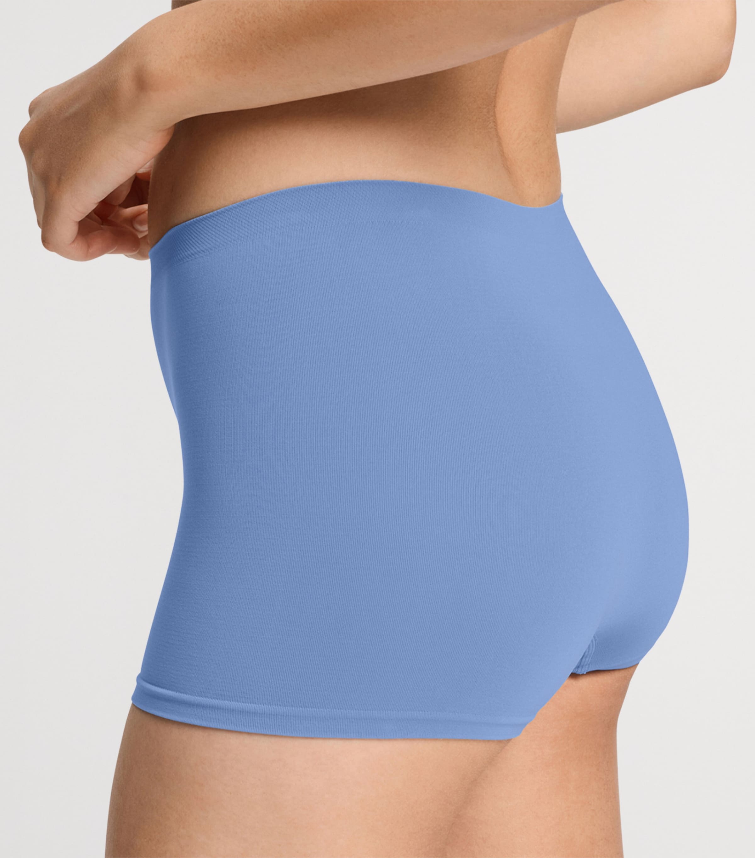 Hanro Womens Touch Feeling Boy Shorts Bluebird Image 5