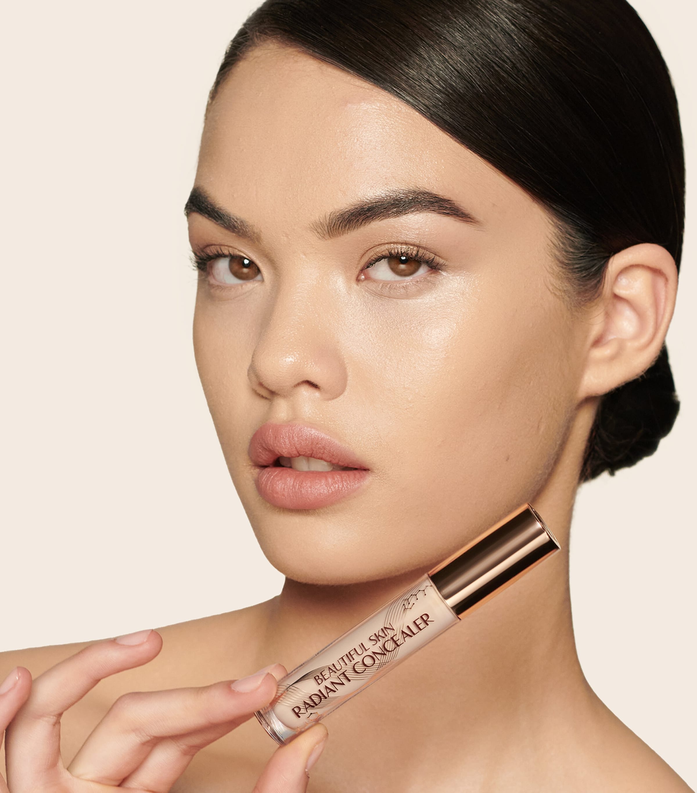 Charlotte Tilbury Beautiful Skin Radiant Concealer | Make-up | Face | Concealers | Designers | Charlotte Tilbury Charlotte Tilbury Beautiful Skin Radiant Concealer | Make-up | Face | Concealers | Designers | Charlotte Tilbury