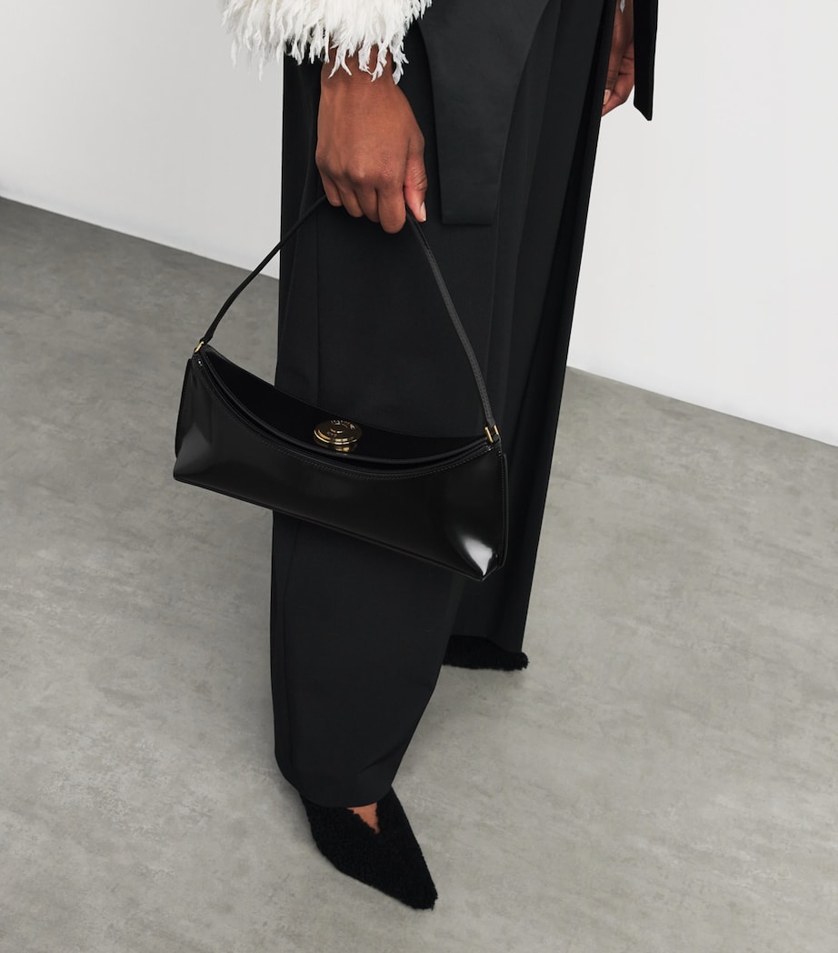 Leather The Ovalo Shoulder Bag 990 BLACK Image 2