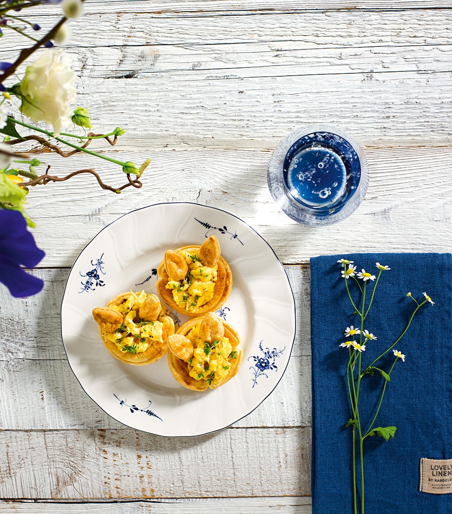 Set of 6 Old Luxembourg Salad Plates (20.5cm) WHITE Image 2