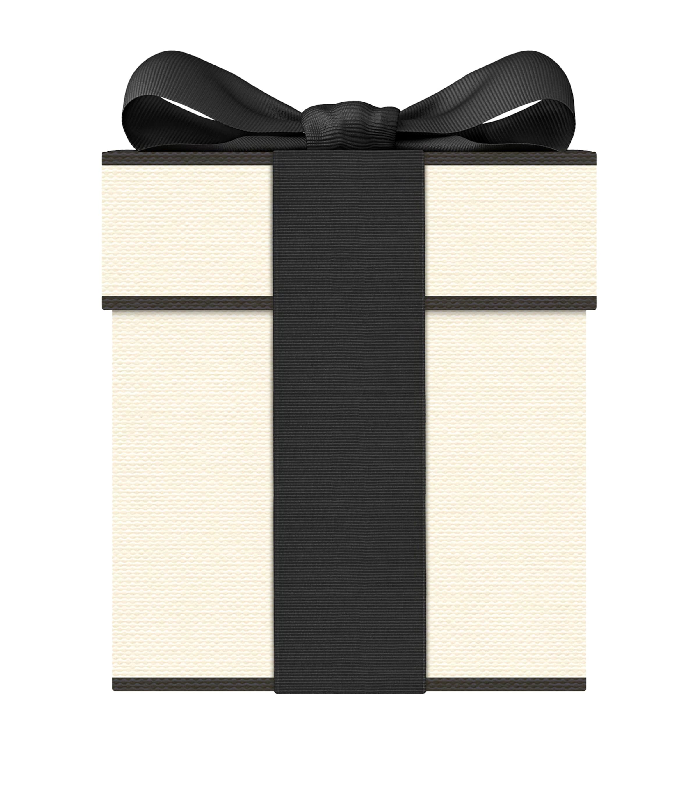 Cypress & Grapevine Candle (200g) NO COLOUR Image 4