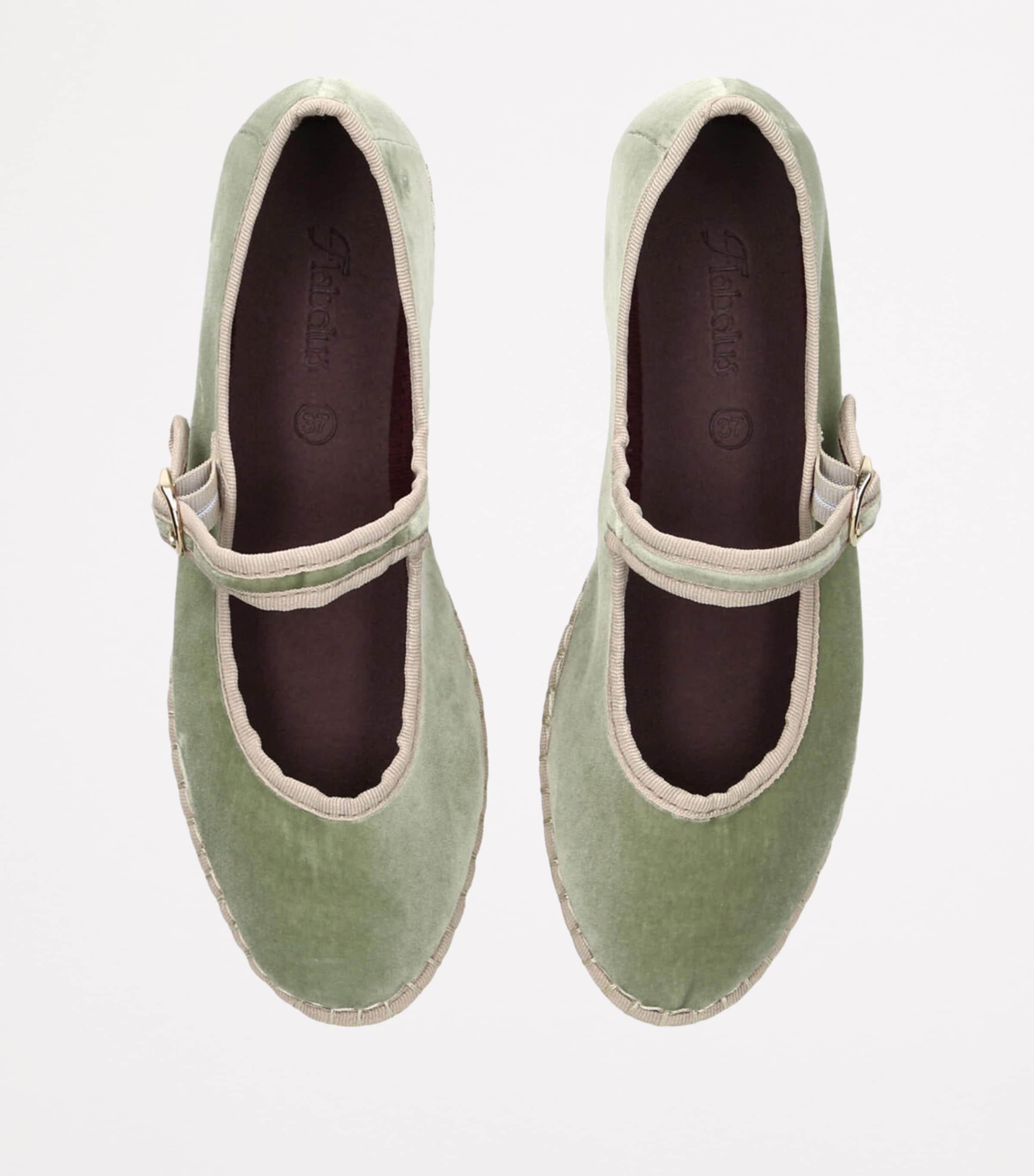 Flabelus Velvet Uta Mary Janes Green Image 6