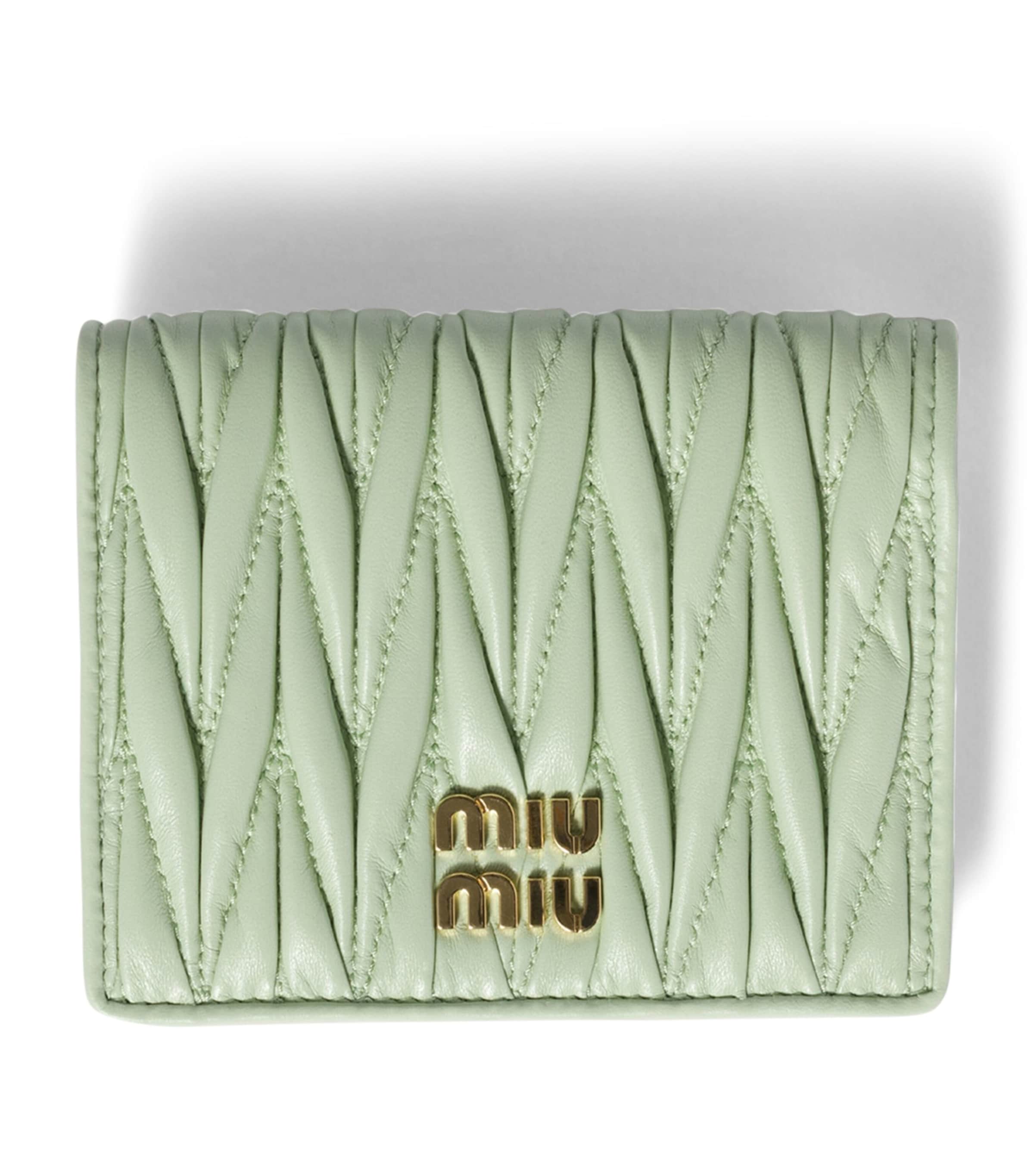 Small Leather Matelassé Wallet F0934 Image 1