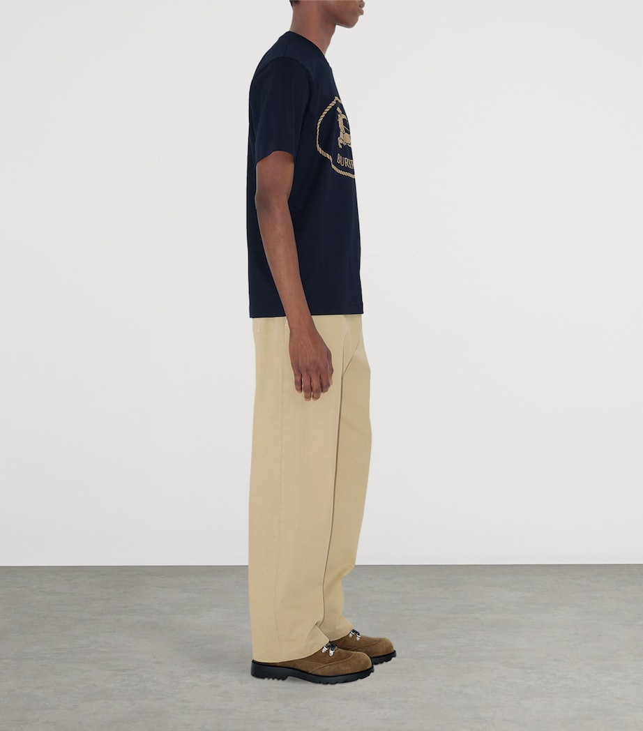 Cotton Knight Stamp T-Shirt NAVY Image 3