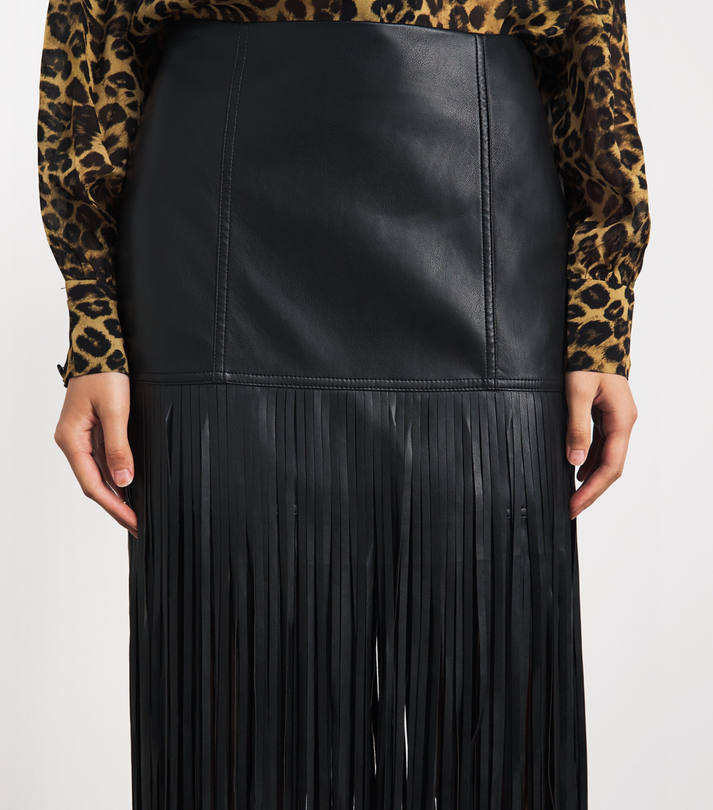 Toccin Womens Fringe Soren Mini Skirt Jet Image 3