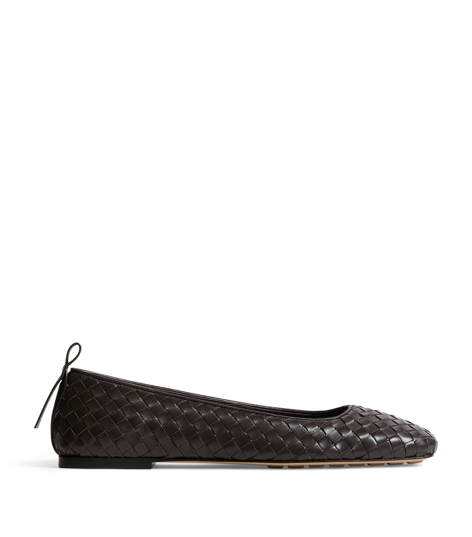 Bottega Veneta Womens Leather Intrecciato Ballet Flats Image 1