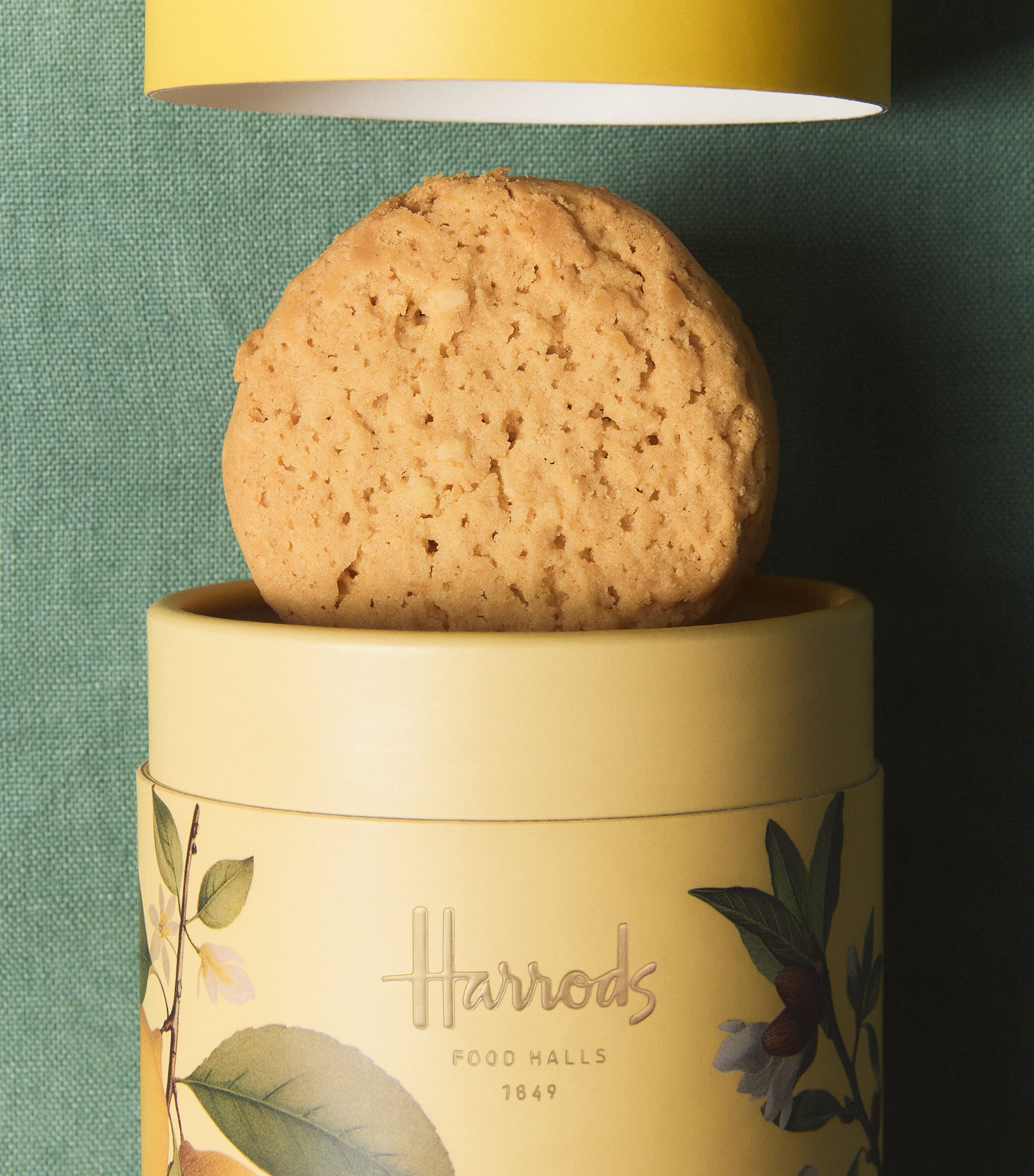 The Luxury Sweet Snack Hamper NO COLOUR Image 6