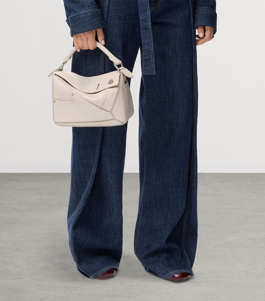 Small Leather Puzzle Panta Top-Handle Bag LIGHT GHOST Image 10