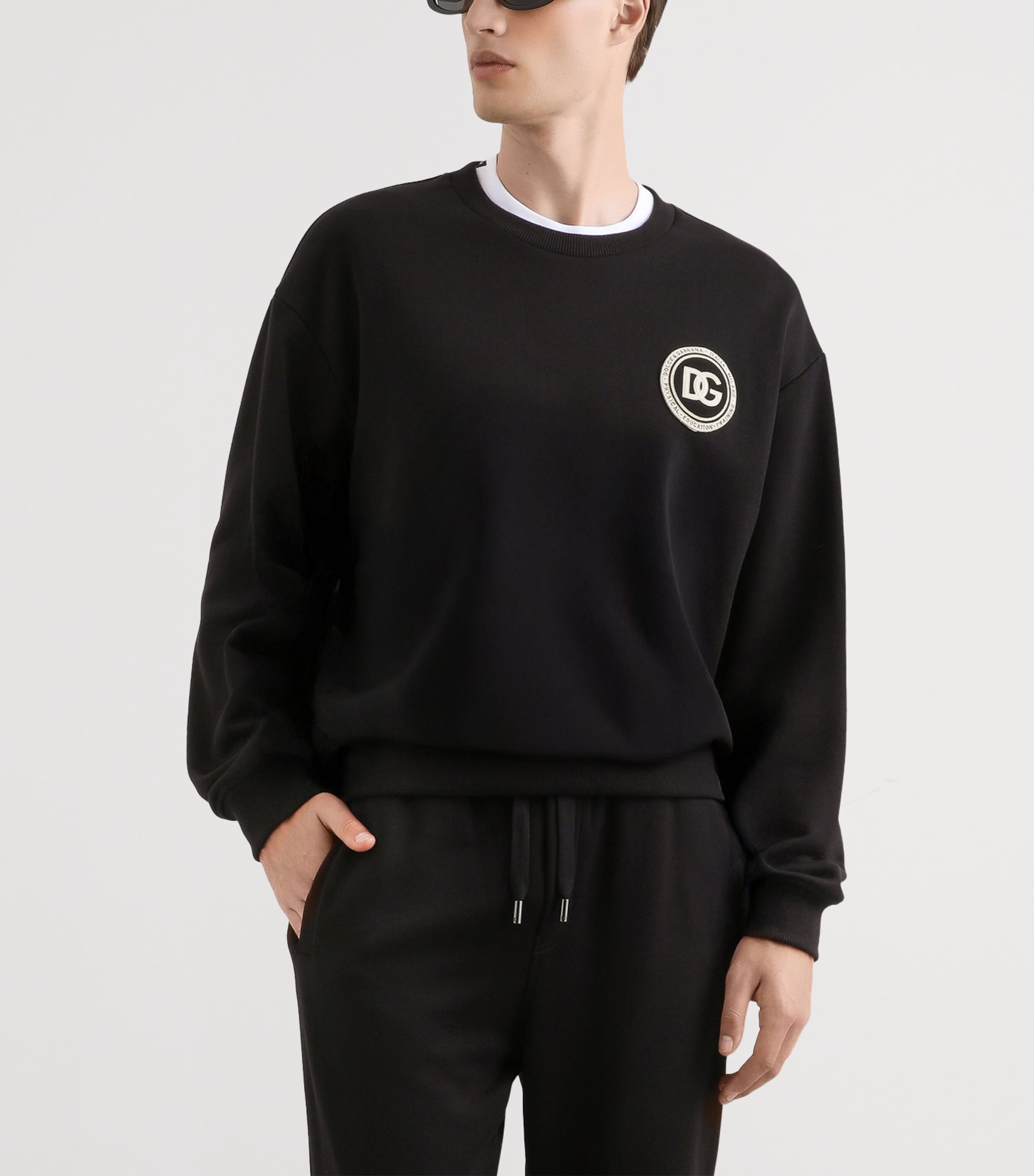 Cotton Logo-Patch Sweatshirt N0000-BLACK Image 4